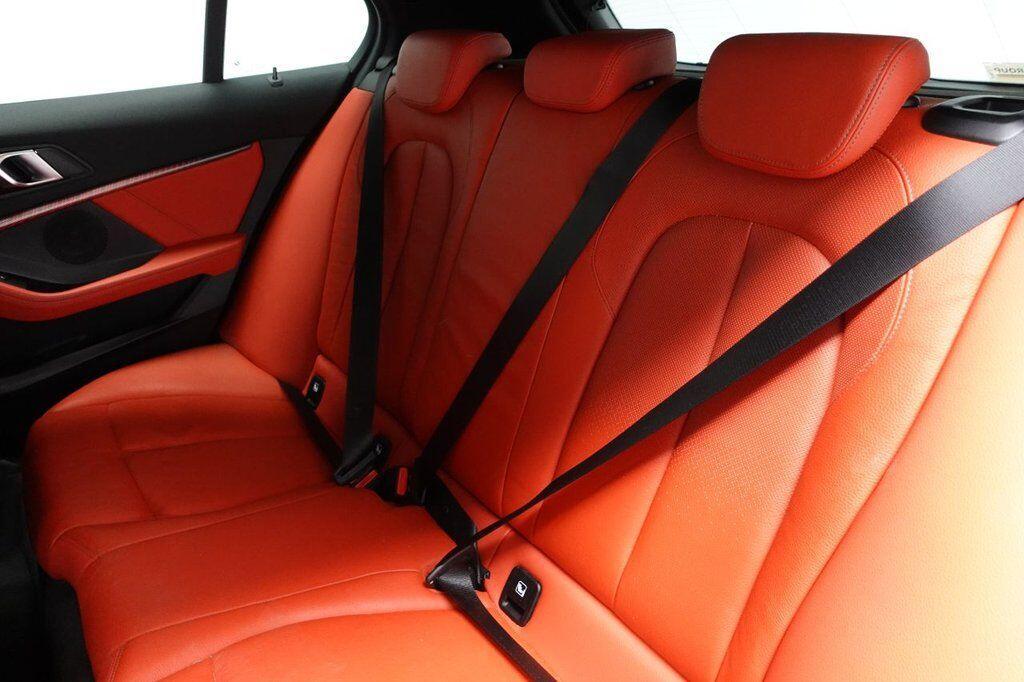 BMW 1 Series - Image 18