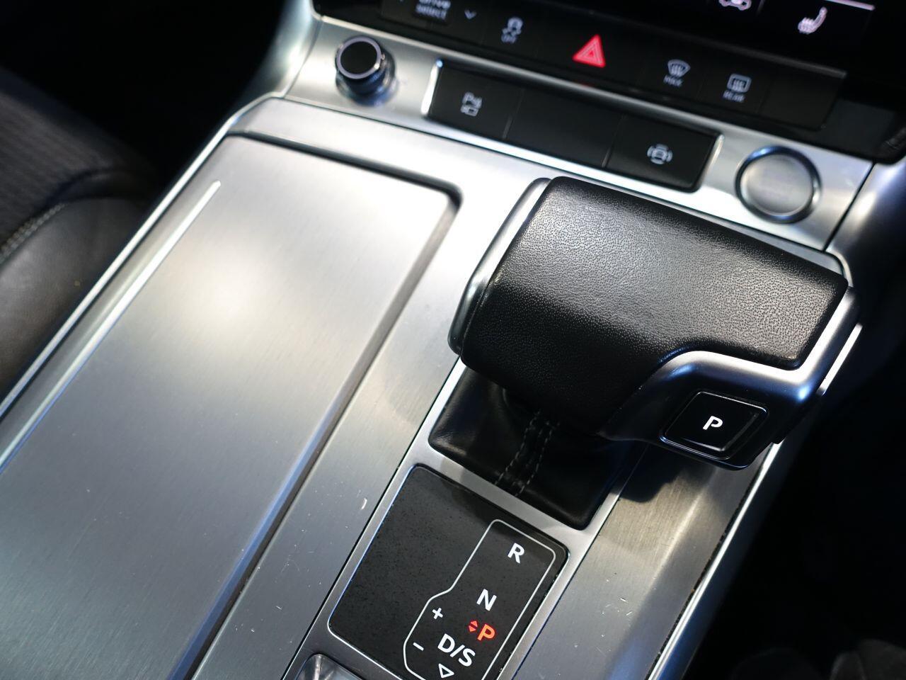 Audi A6 Saloon - Image 25
