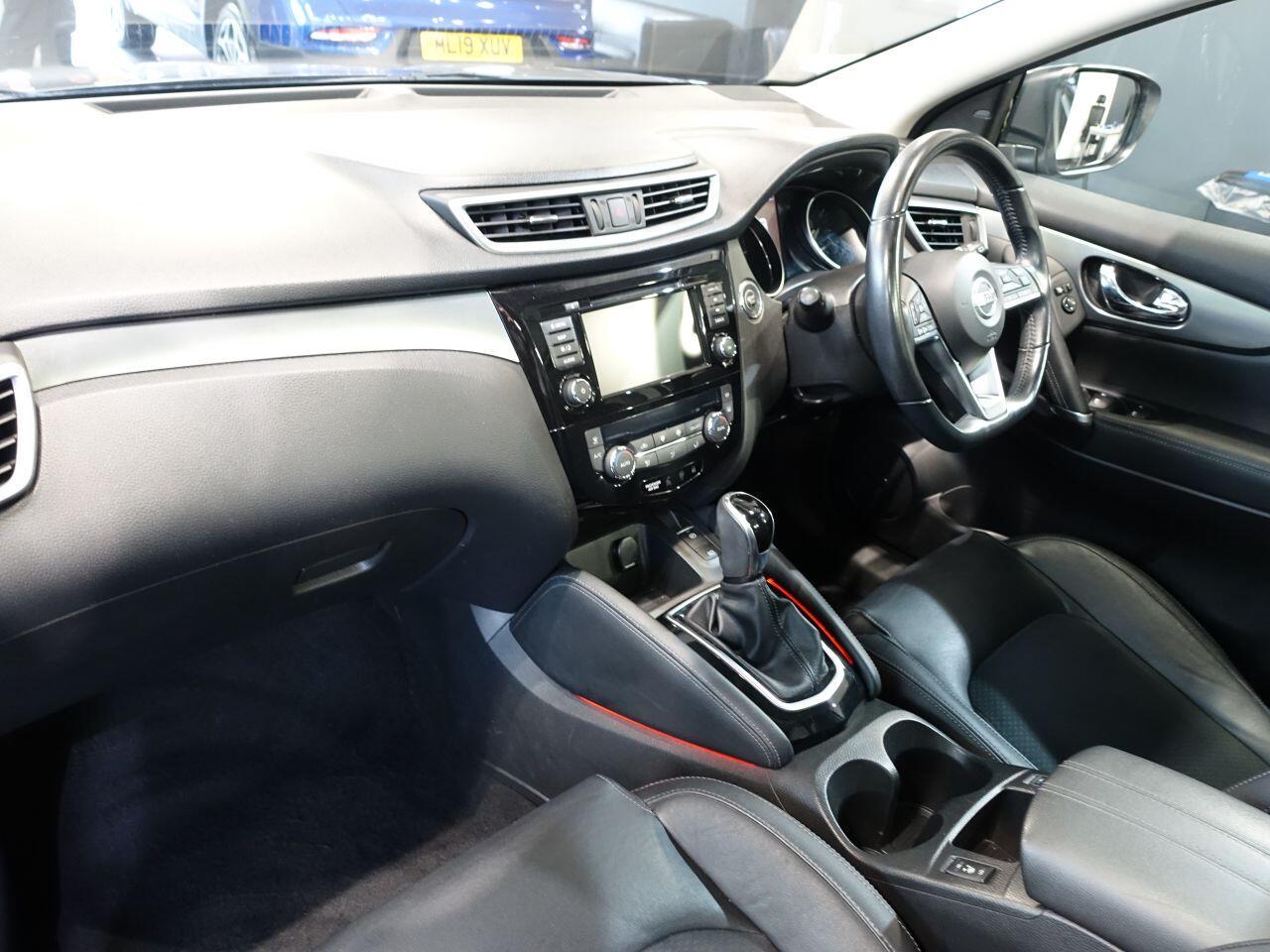 Nissan Qashqai - Image 12
