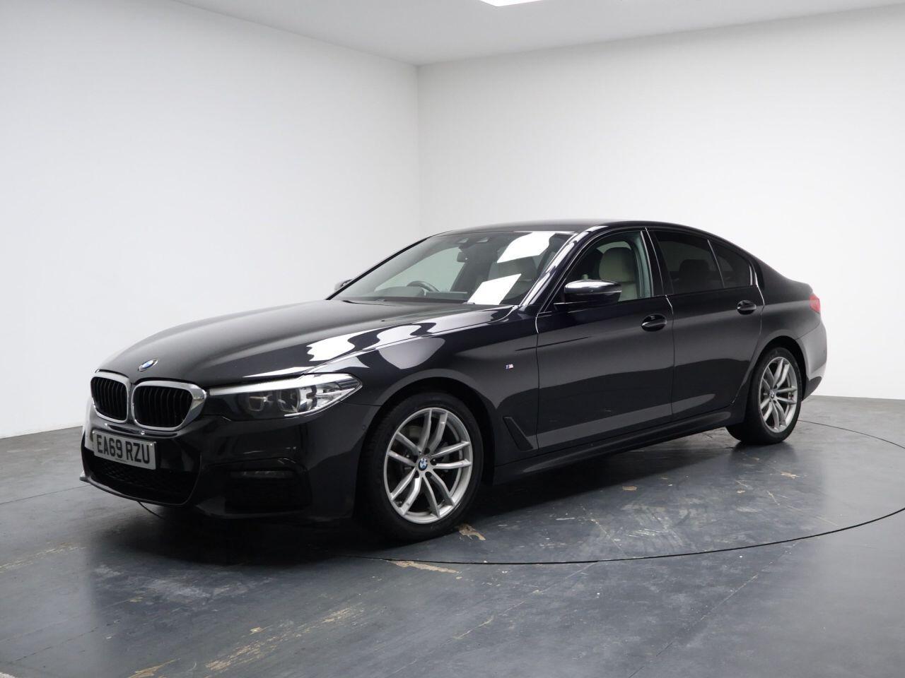 BMW 5 Series - Image 5