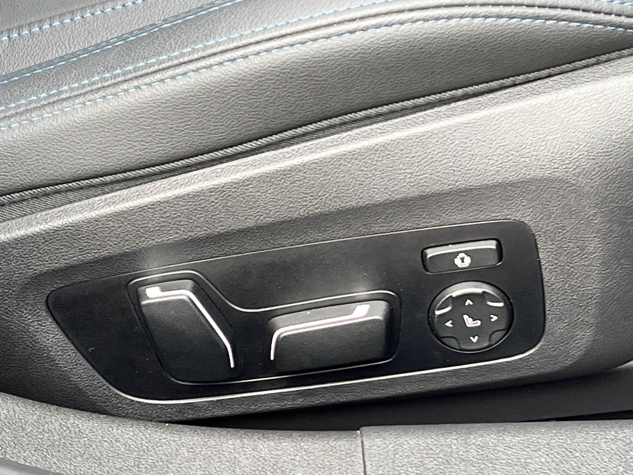BMW 3 Series - Image 17