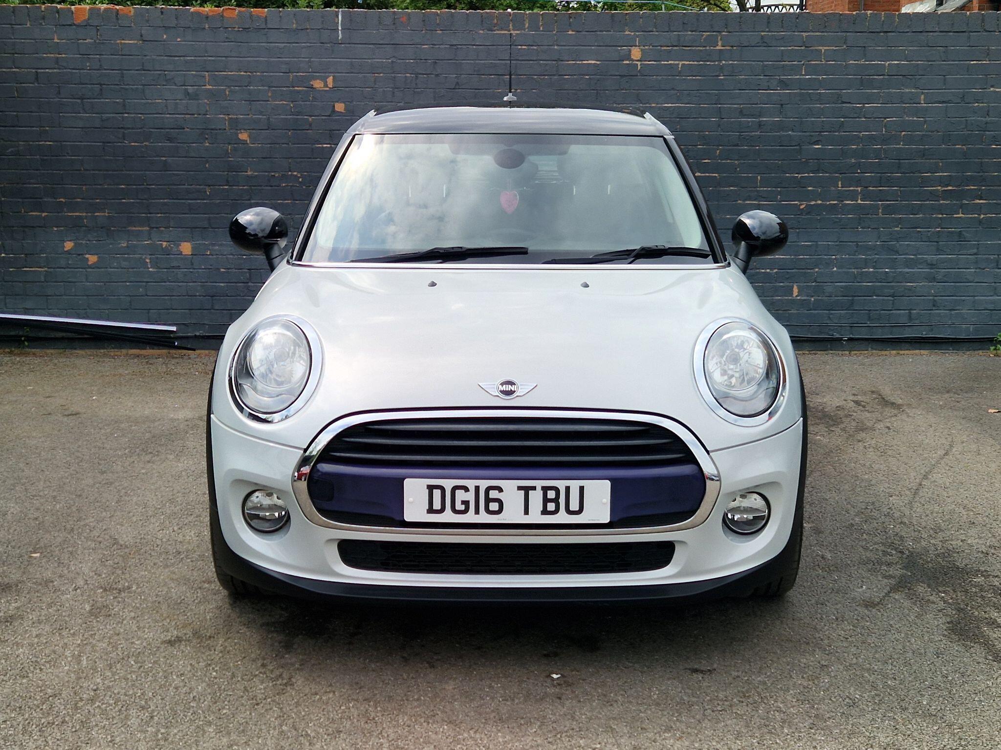 MINI Hatch - Image 4