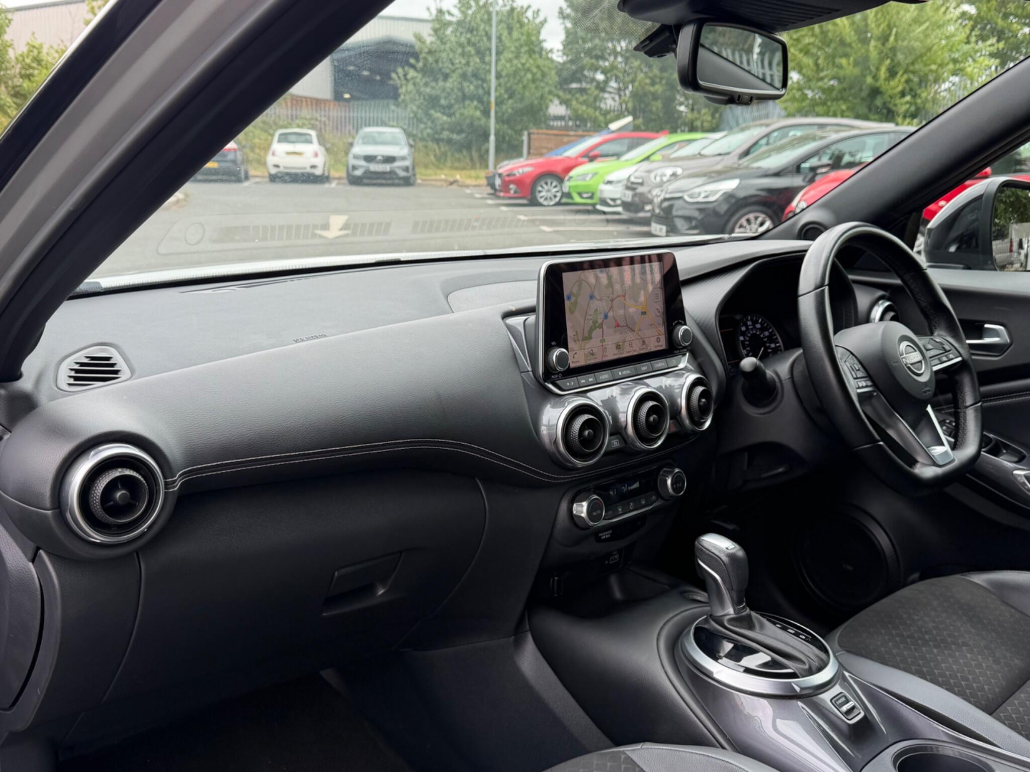 Nissan Juke - Image 10