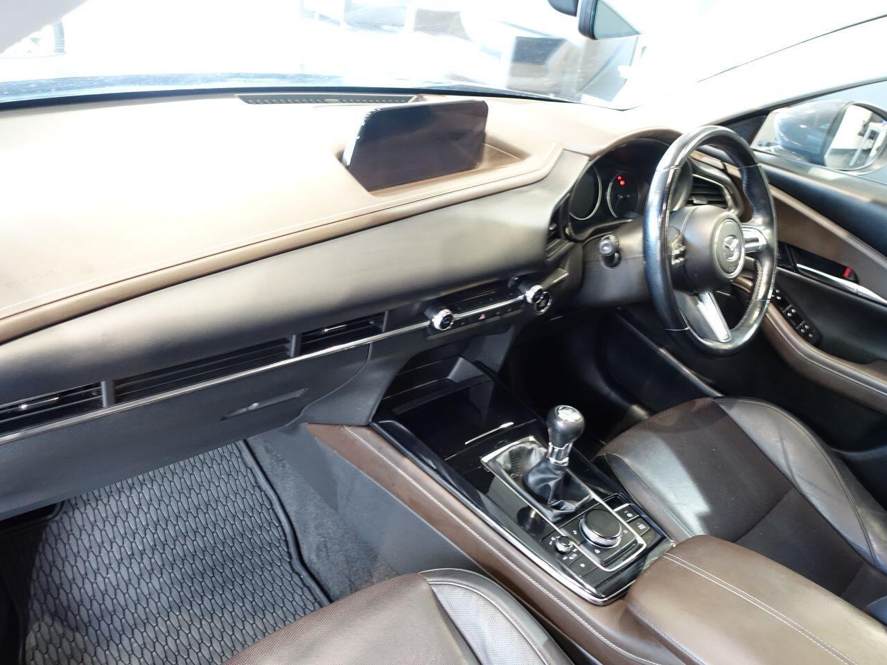 Mazda CX-30 - Image 13