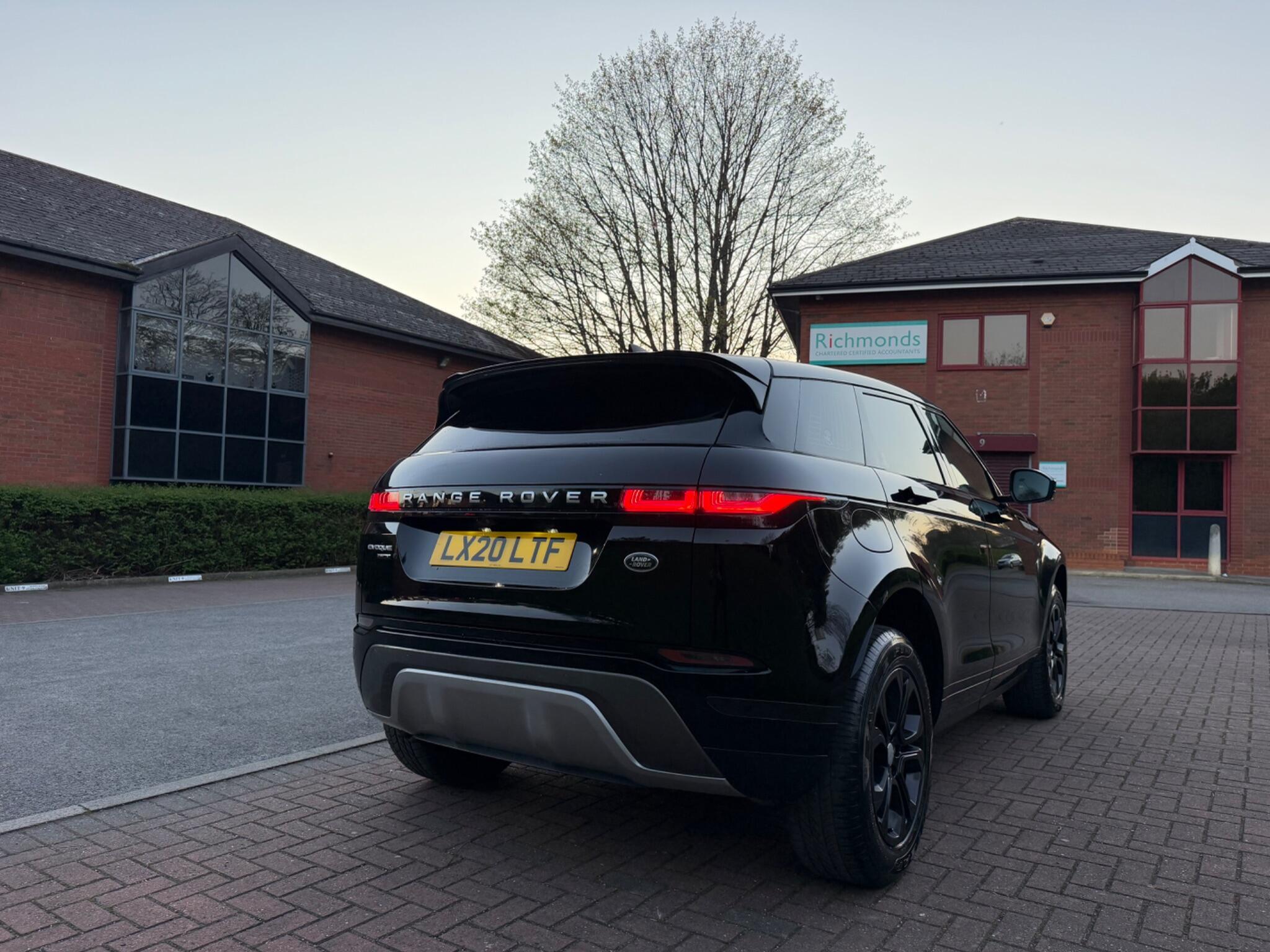 Land Rover Range Rover Evoque - Image 20