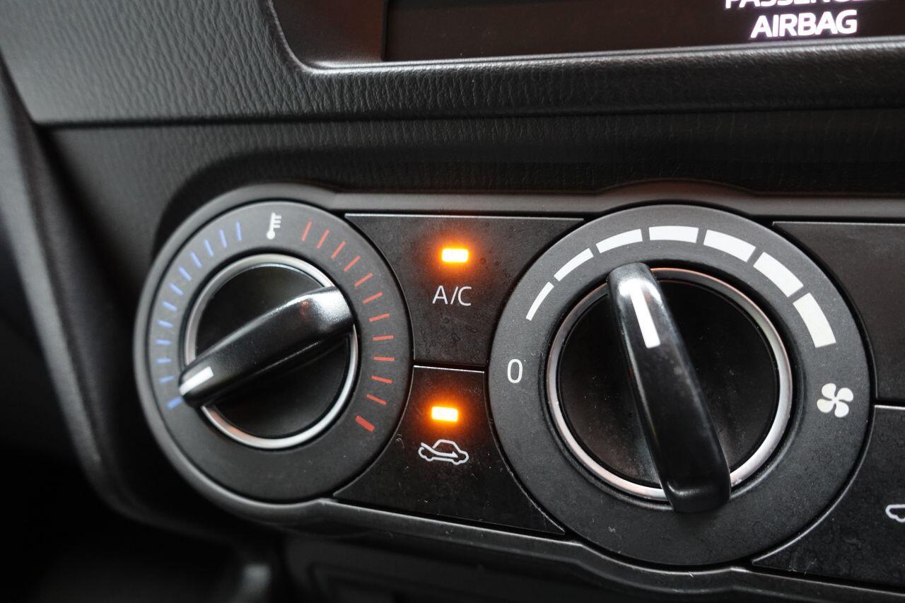 Mazda MAZDA3 - Image 30