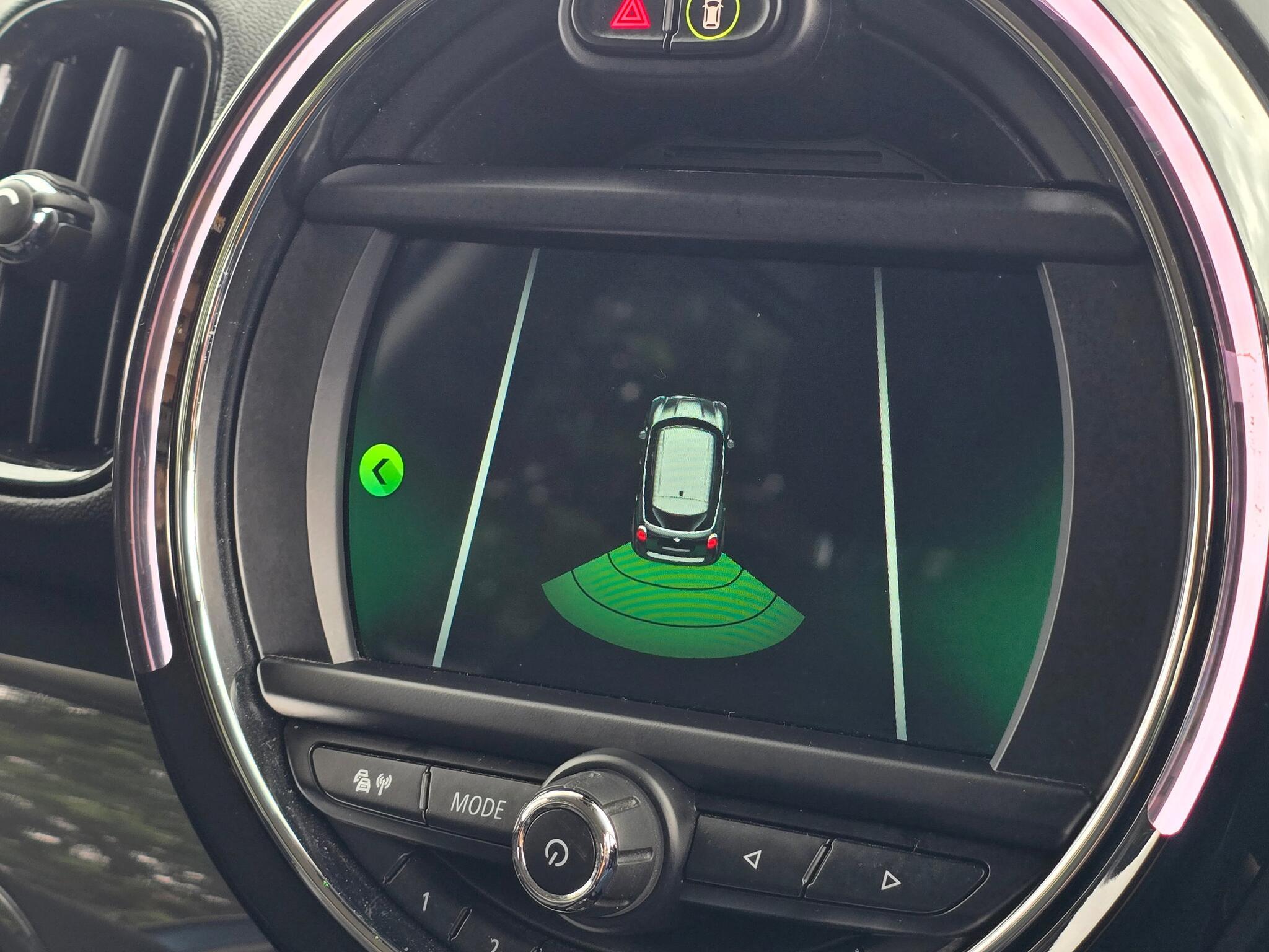 MINI Countryman - Image 8
