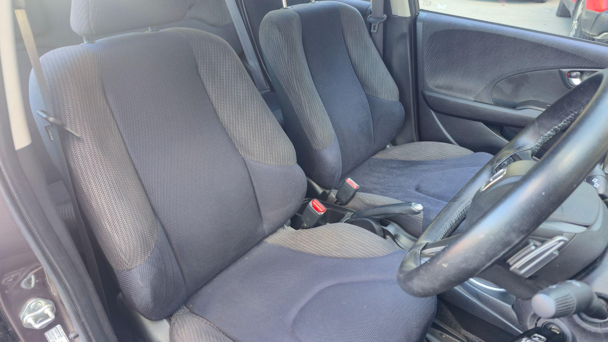 Honda Jazz - Image 14