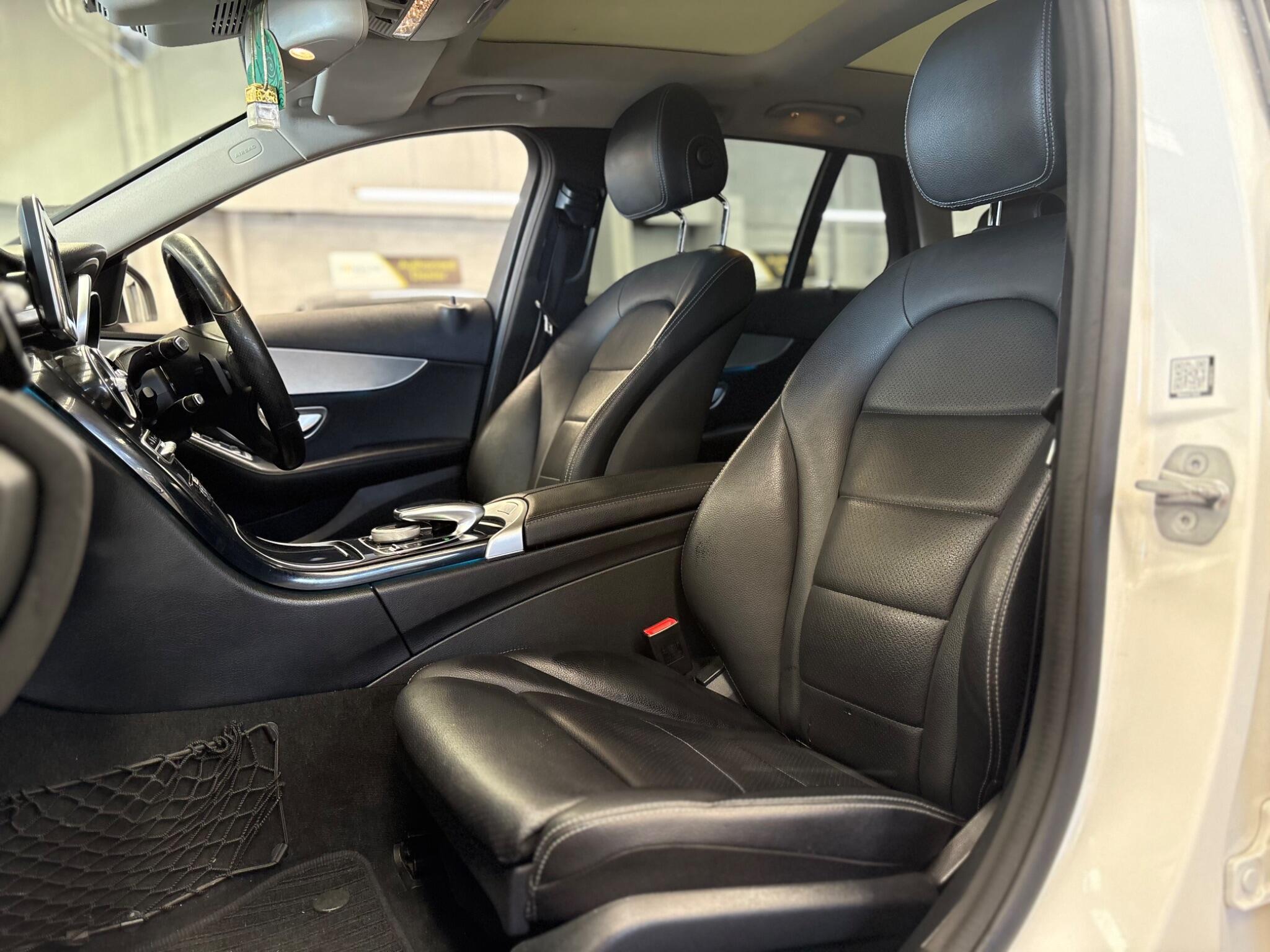 Mercedes C Class - Image 19