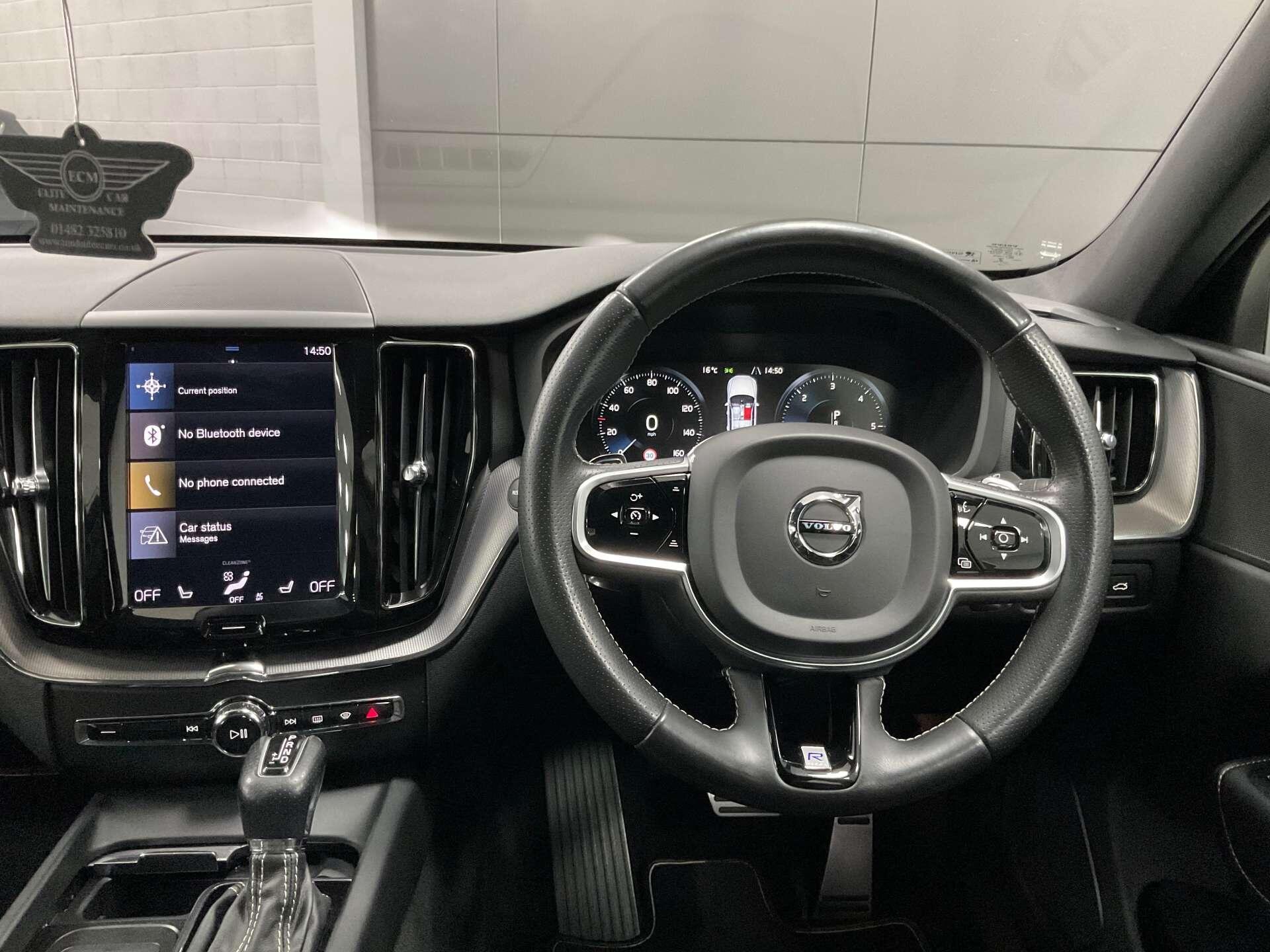 Volvo XC60 - Image 12