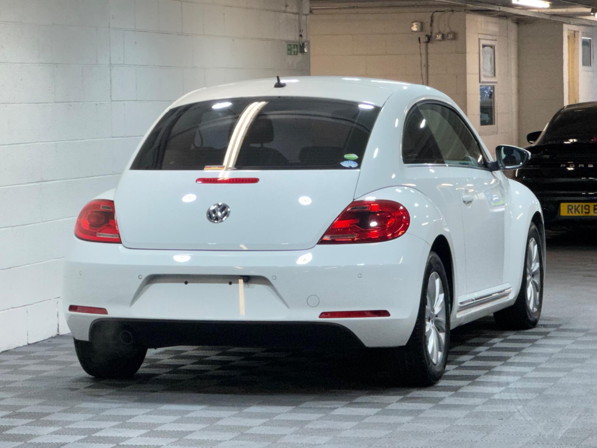 Volkswagen Beetle - Image 3