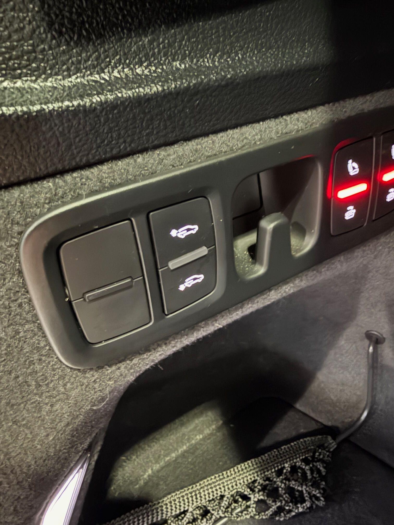 Audi SQ7 - Image 13