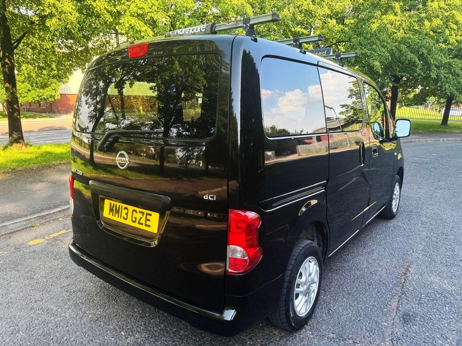 Nissan NV200 - Image 10