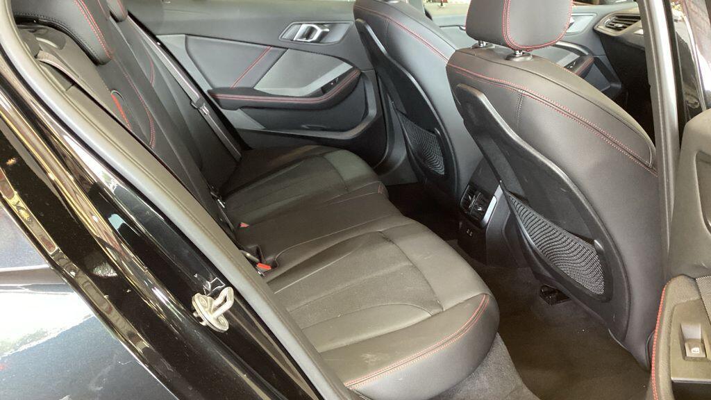BMW 1 Series - Image 9