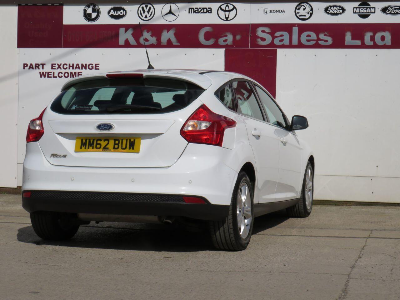 Ford Focus - Image 26