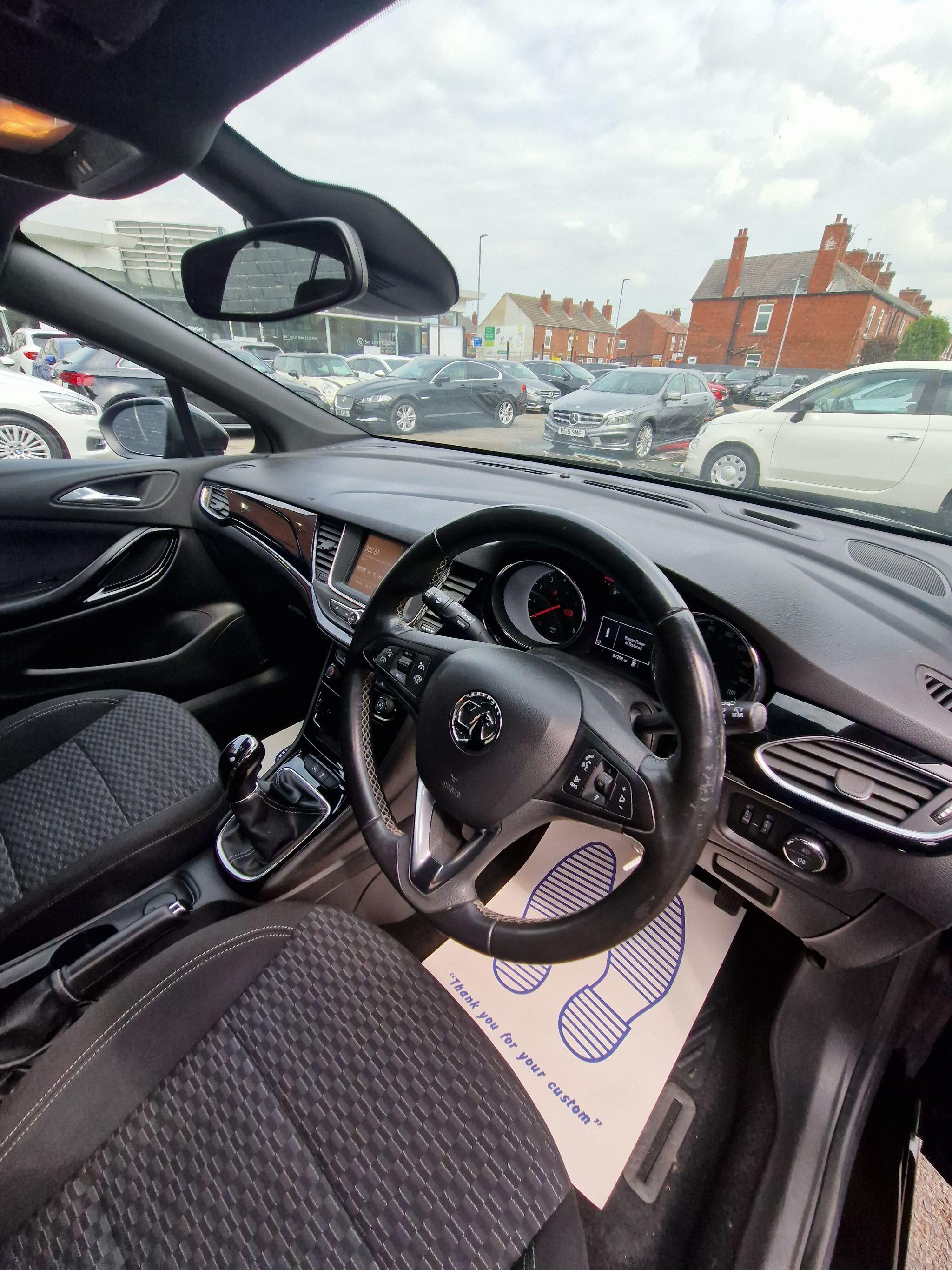 Vauxhall Astra - Image 30