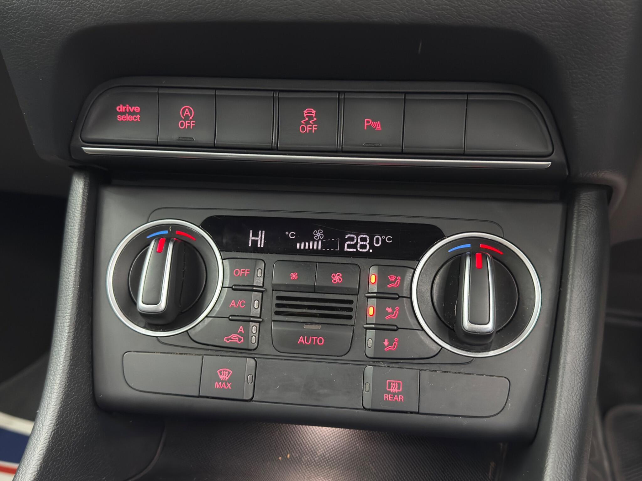 Audi Q3 - Image 26