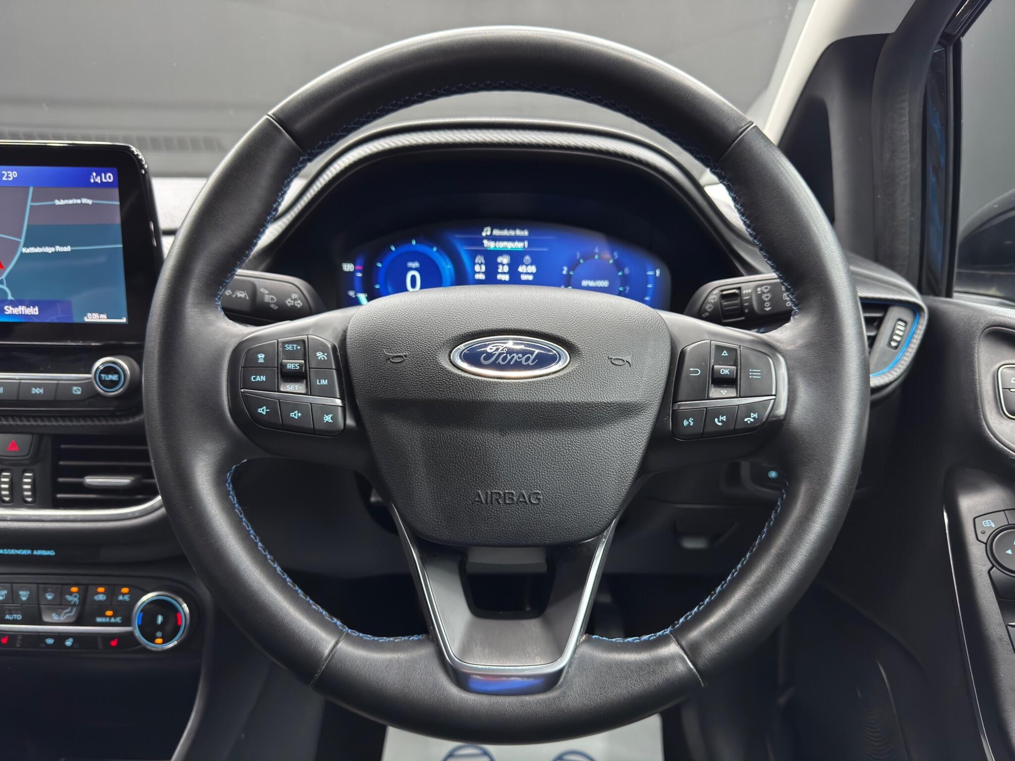Ford Fiesta - Image 19