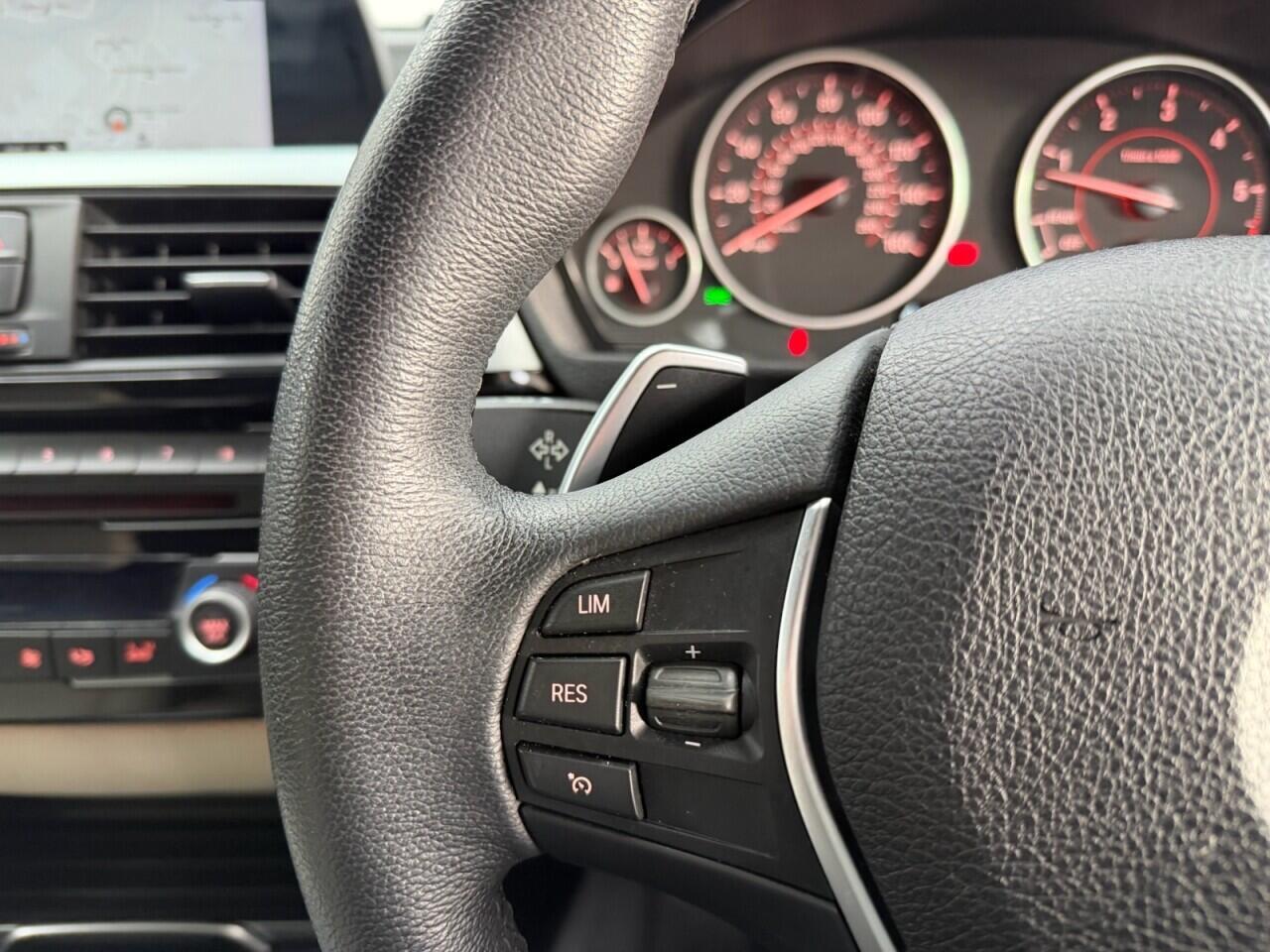 BMW 3 Series - Image 30