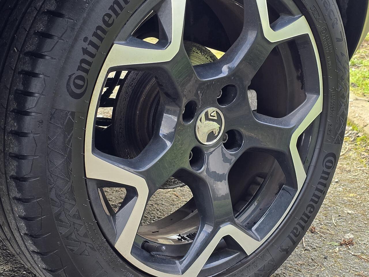 Vauxhall Crossland - Image 21