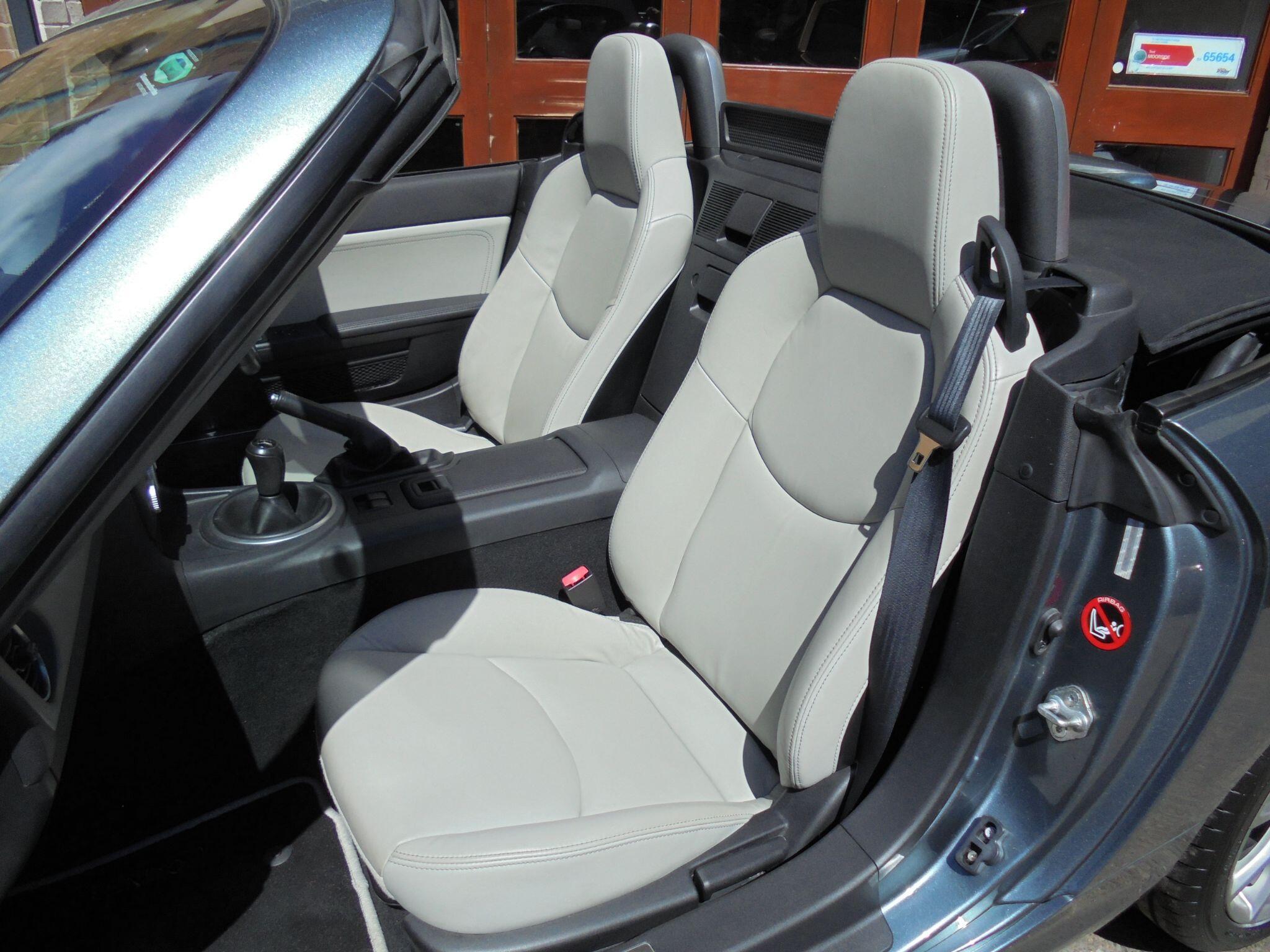 Mazda MX-5 - Image 20