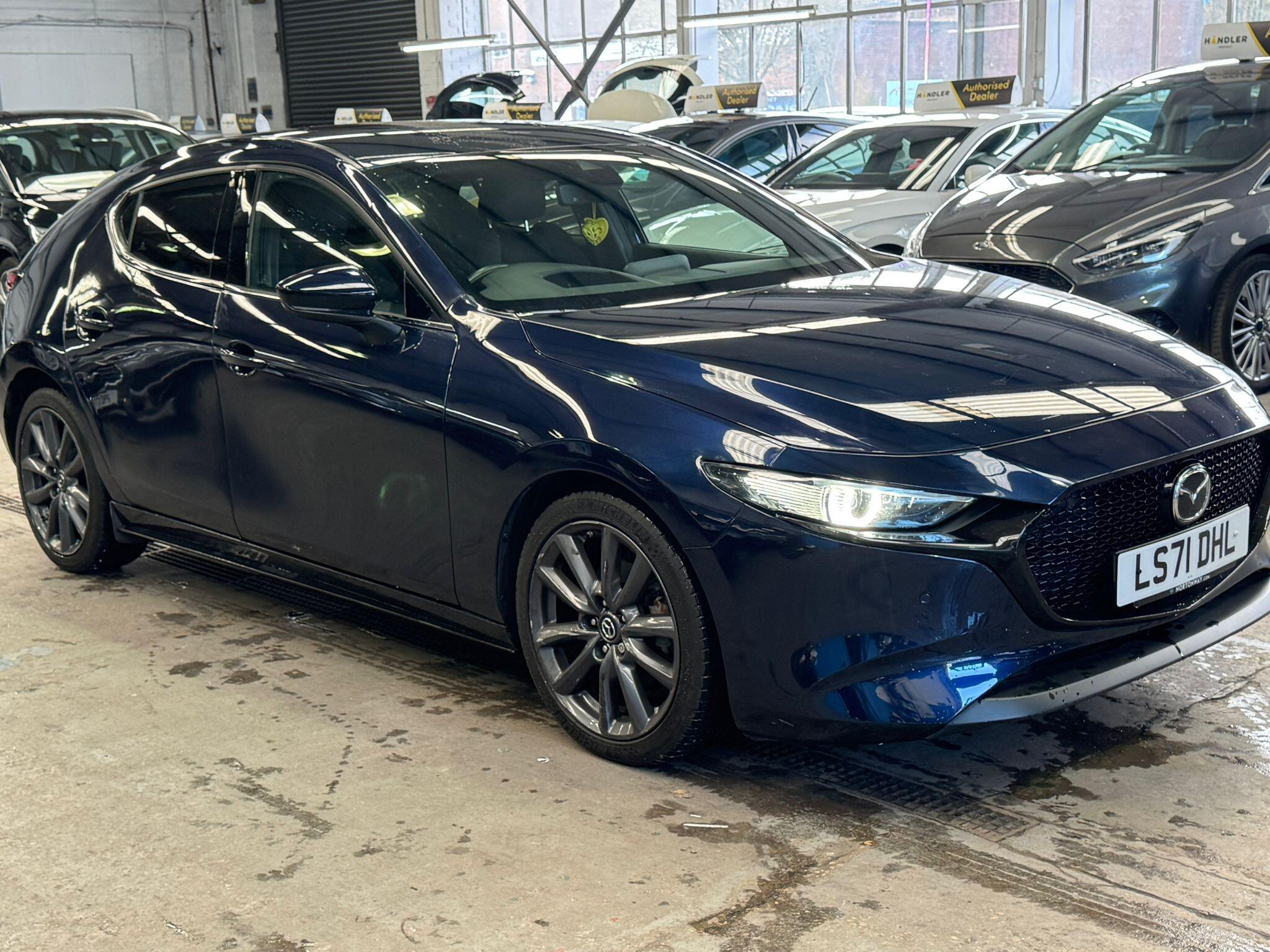 Mazda MAZDA3 - Image 44