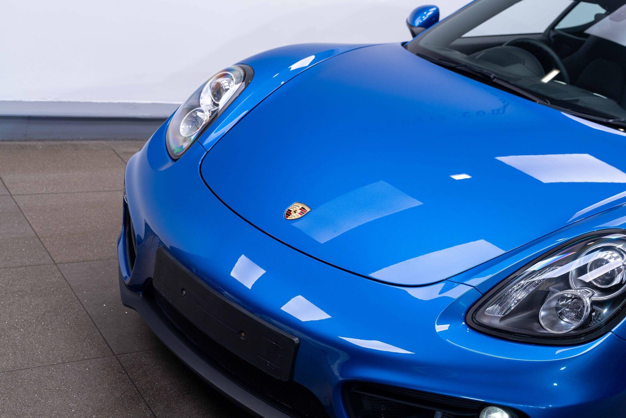 Porsche Cayman - Image 41