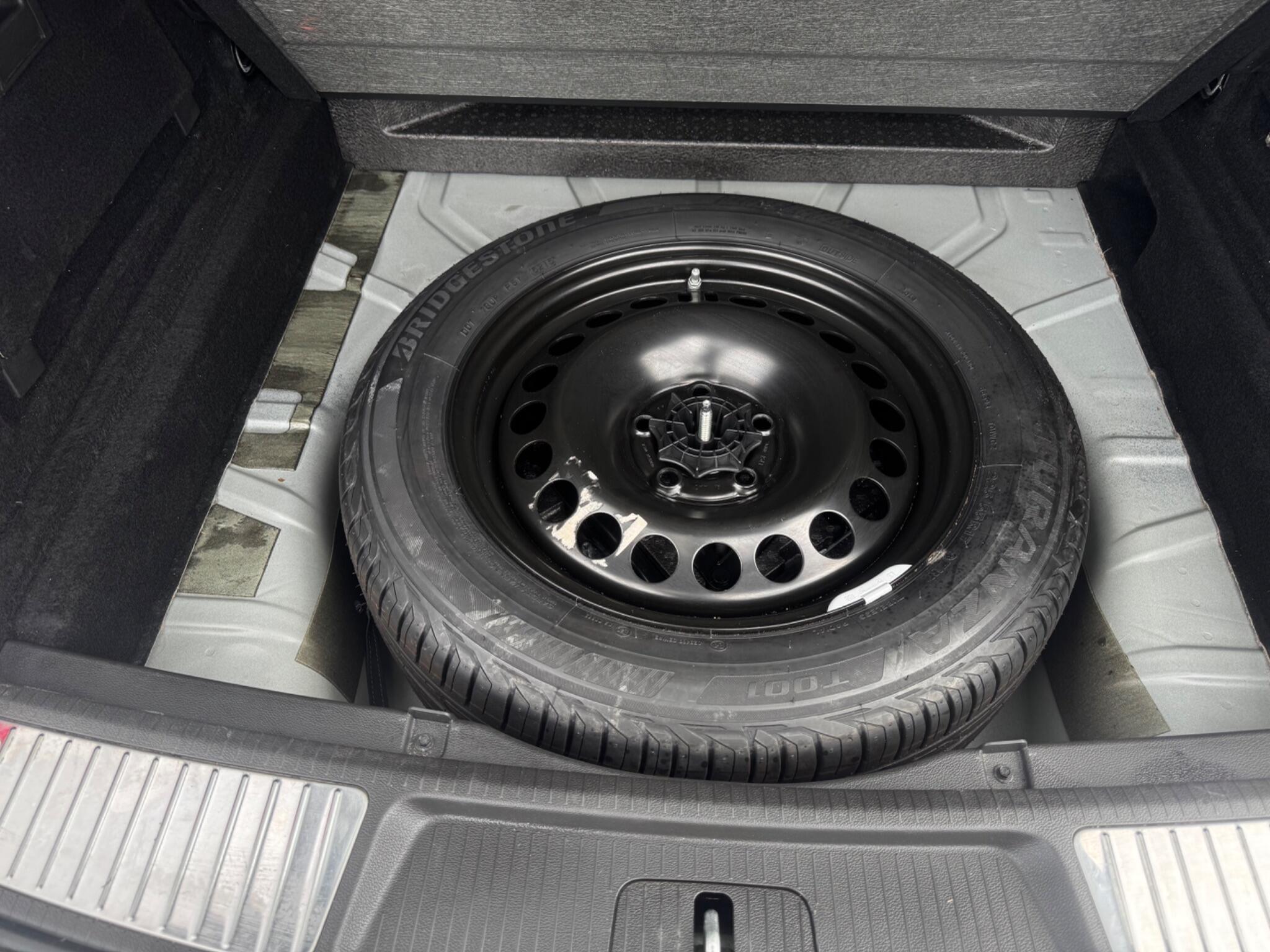 Vauxhall Insignia - Image 20