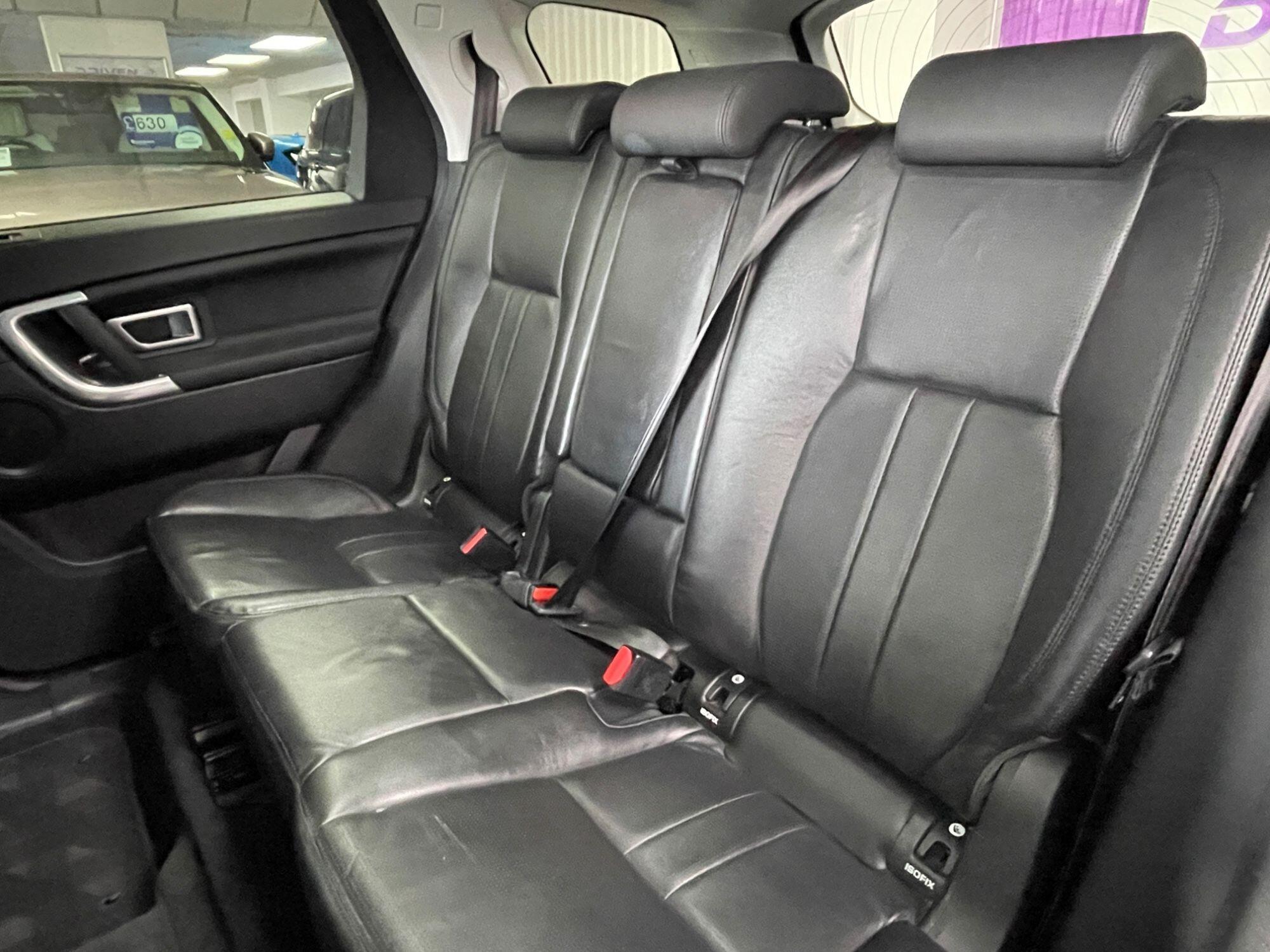 Land Rover DISCOVERY SPORT - Image 28