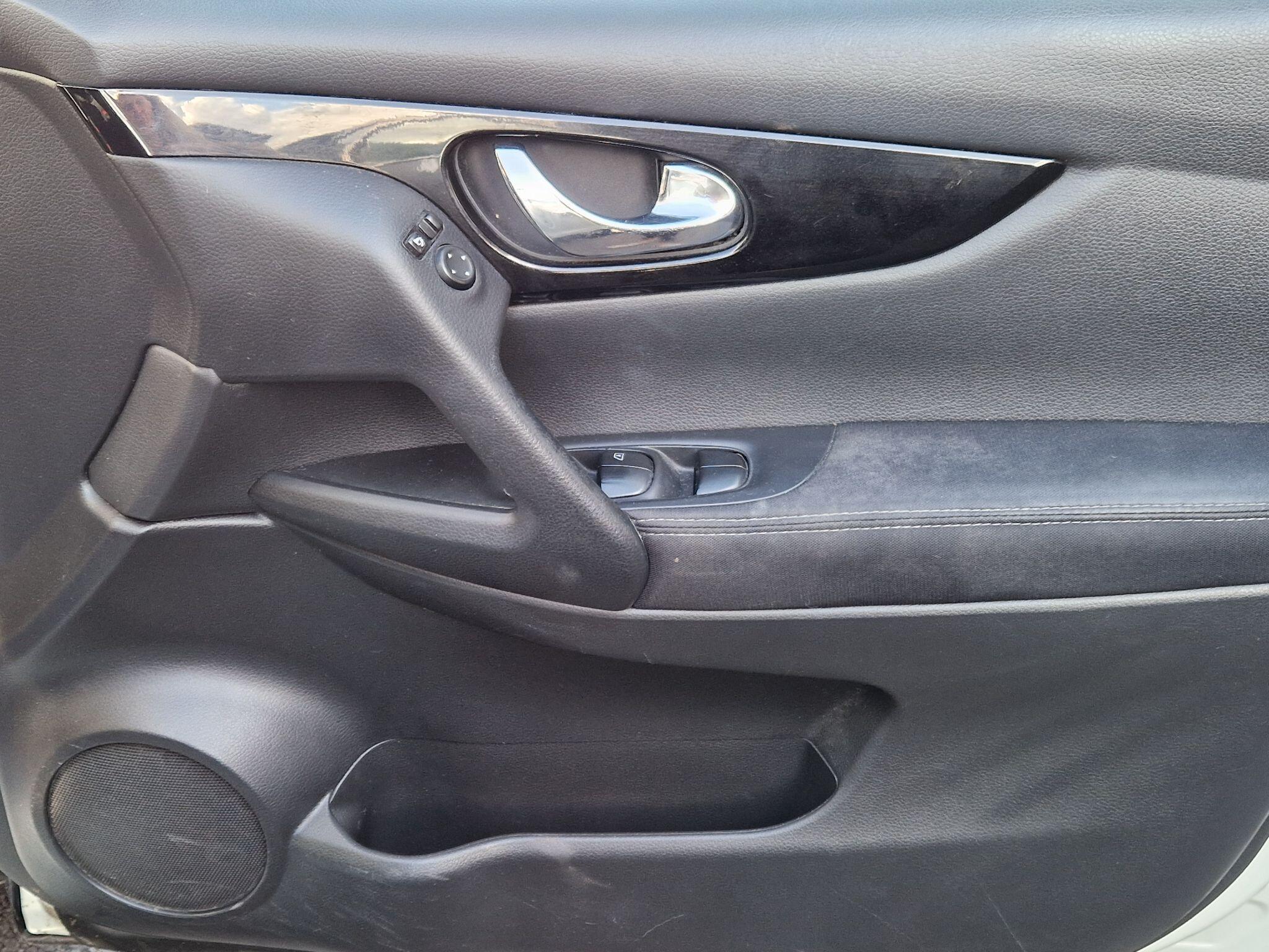 Nissan Qashqai - Image 30