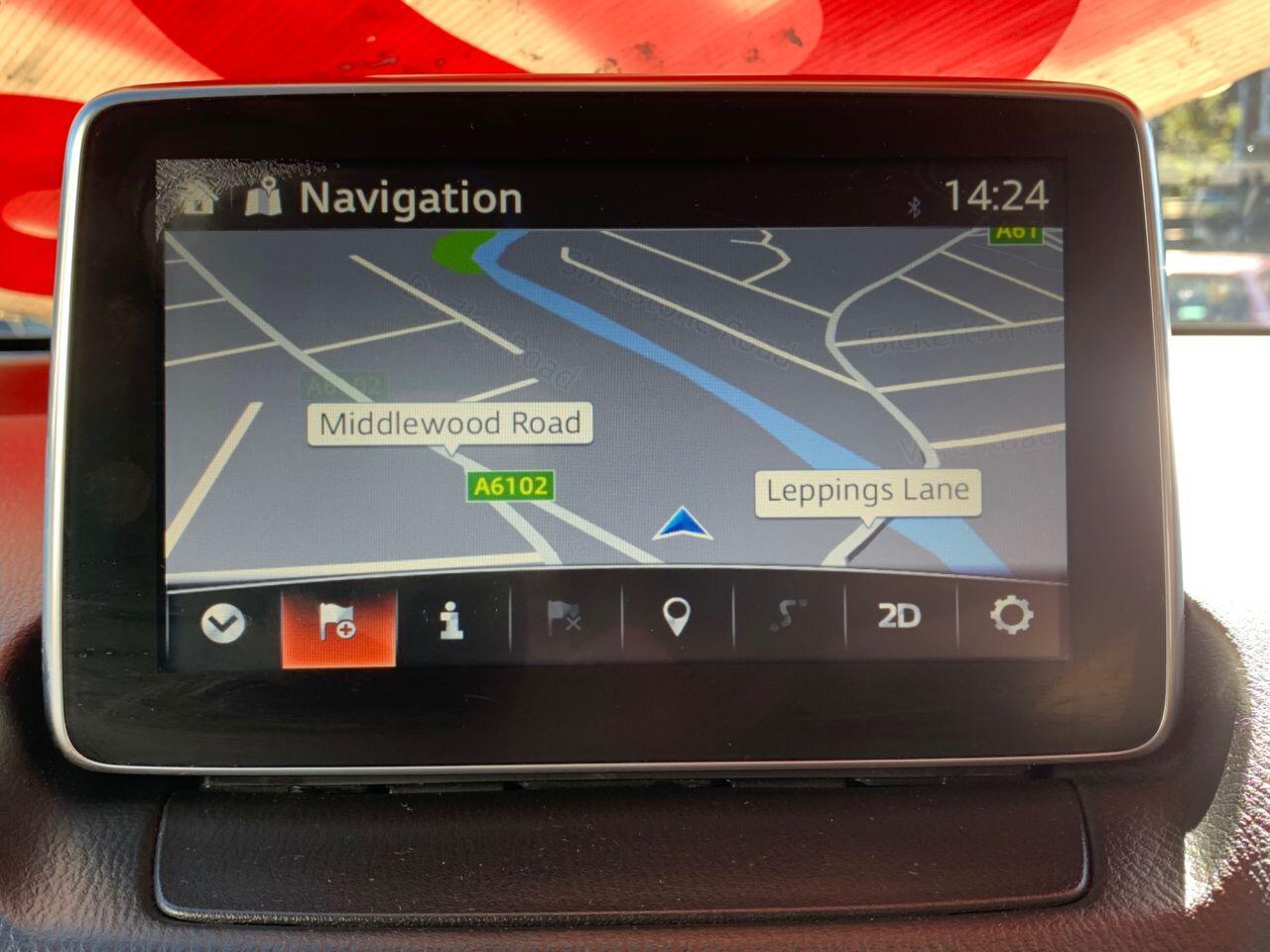 Mazda MAZDA2 - Image 11