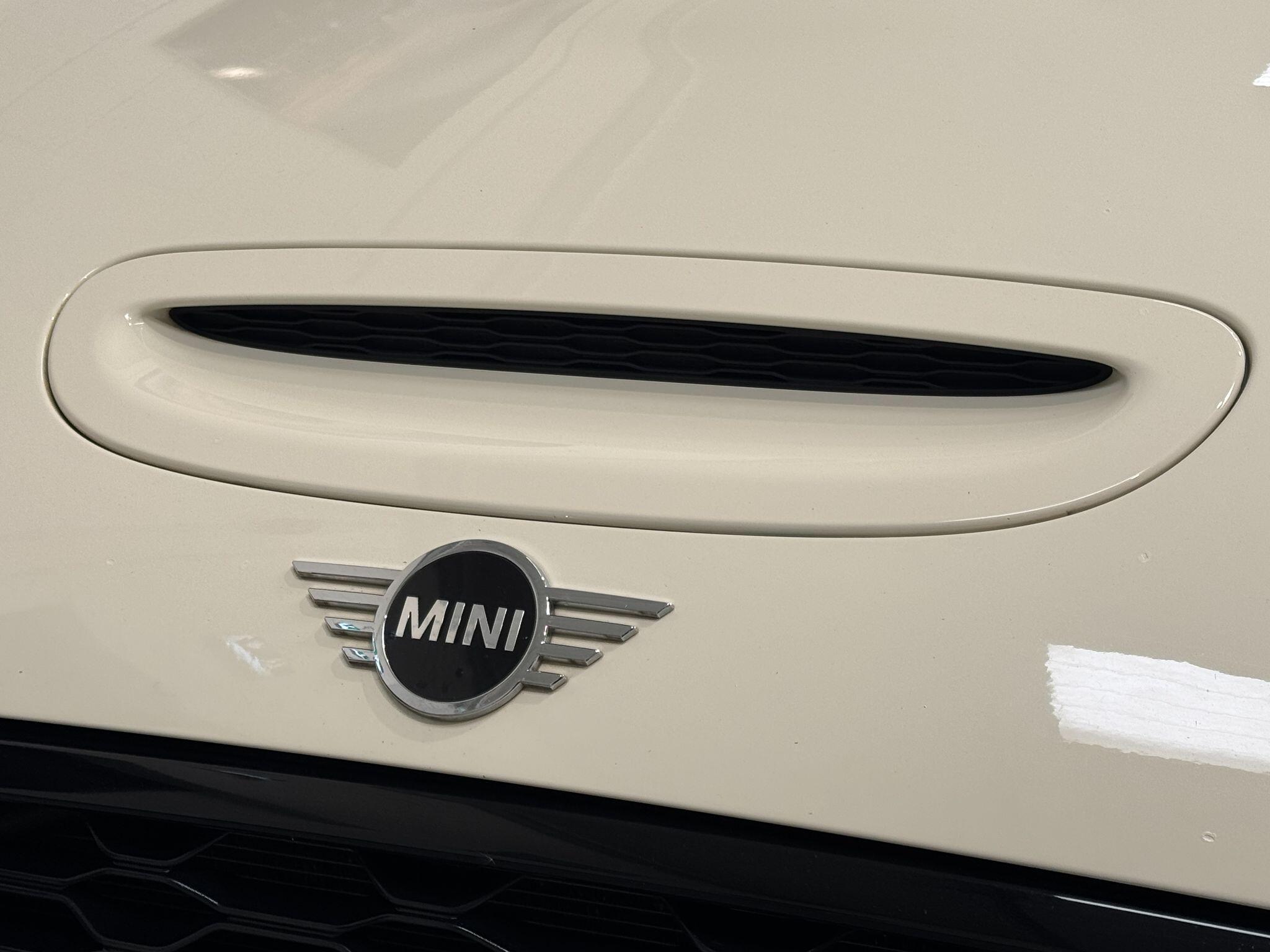 MINI Hatch - Image 48
