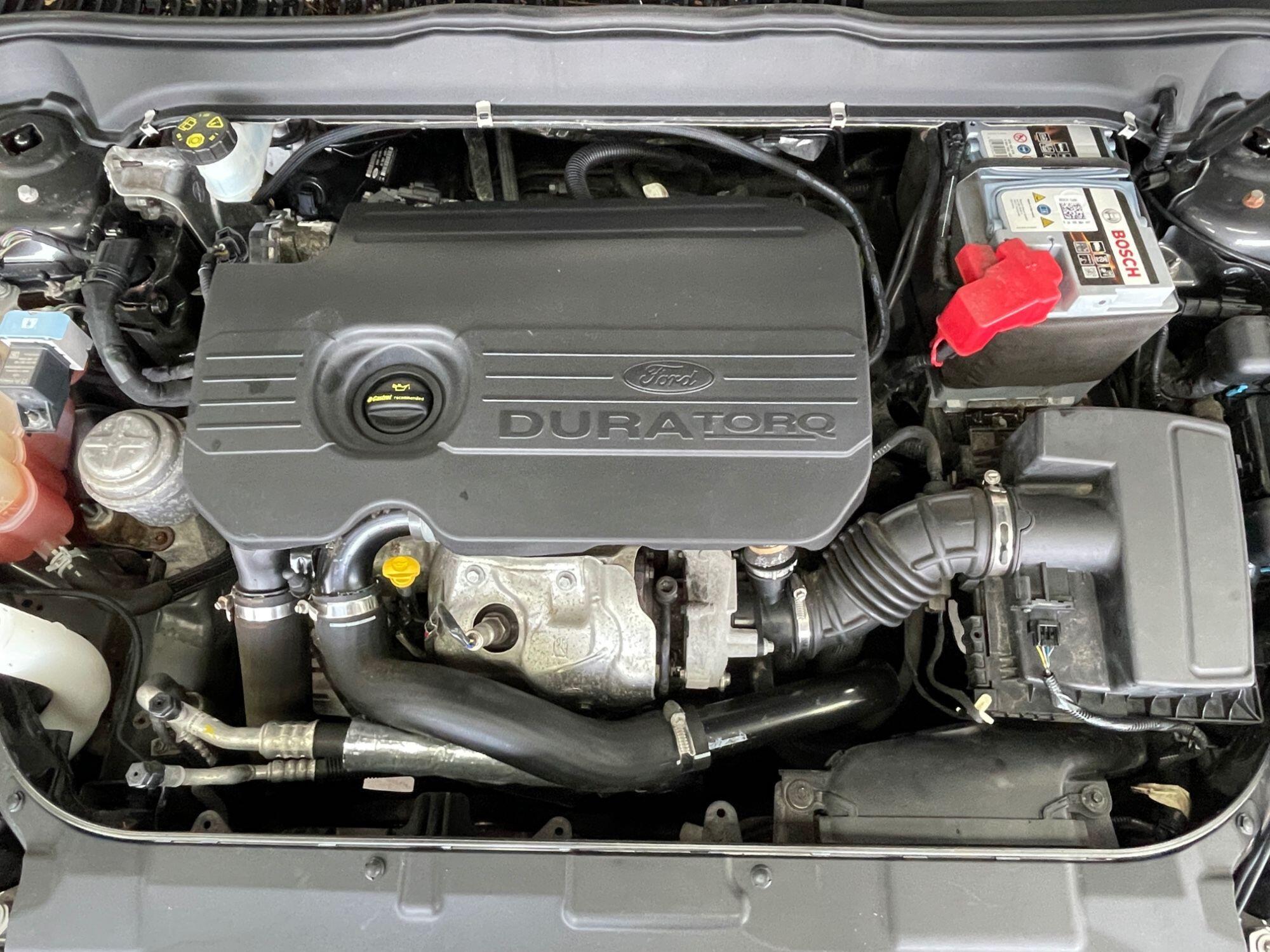 Ford Mondeo - Image 19