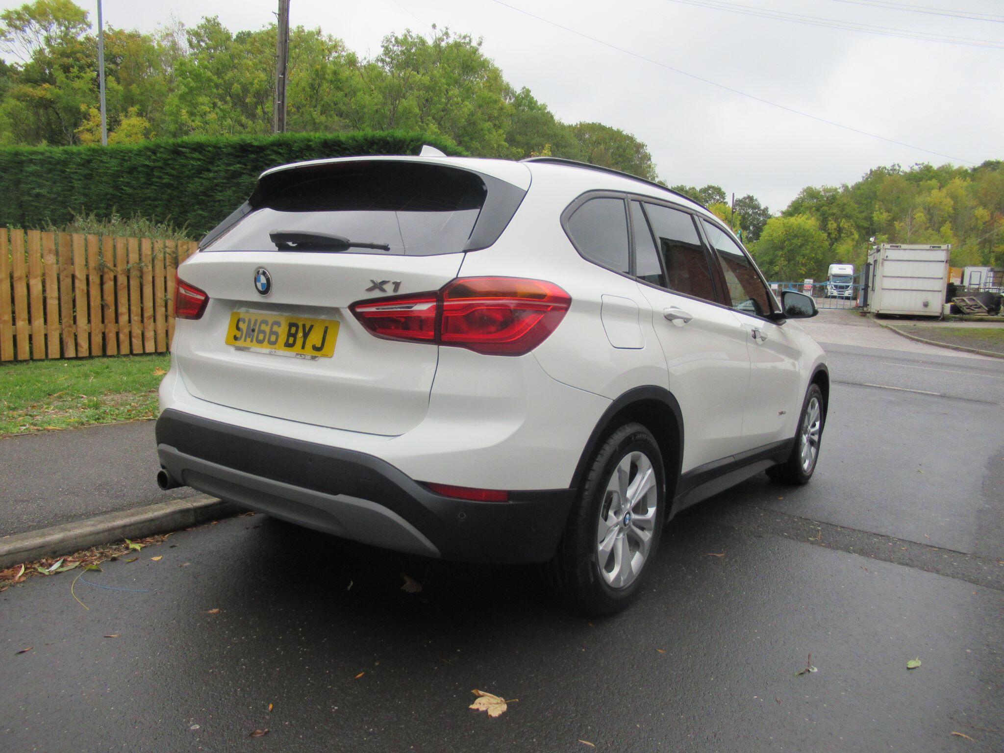BMW X1 - Image 4
