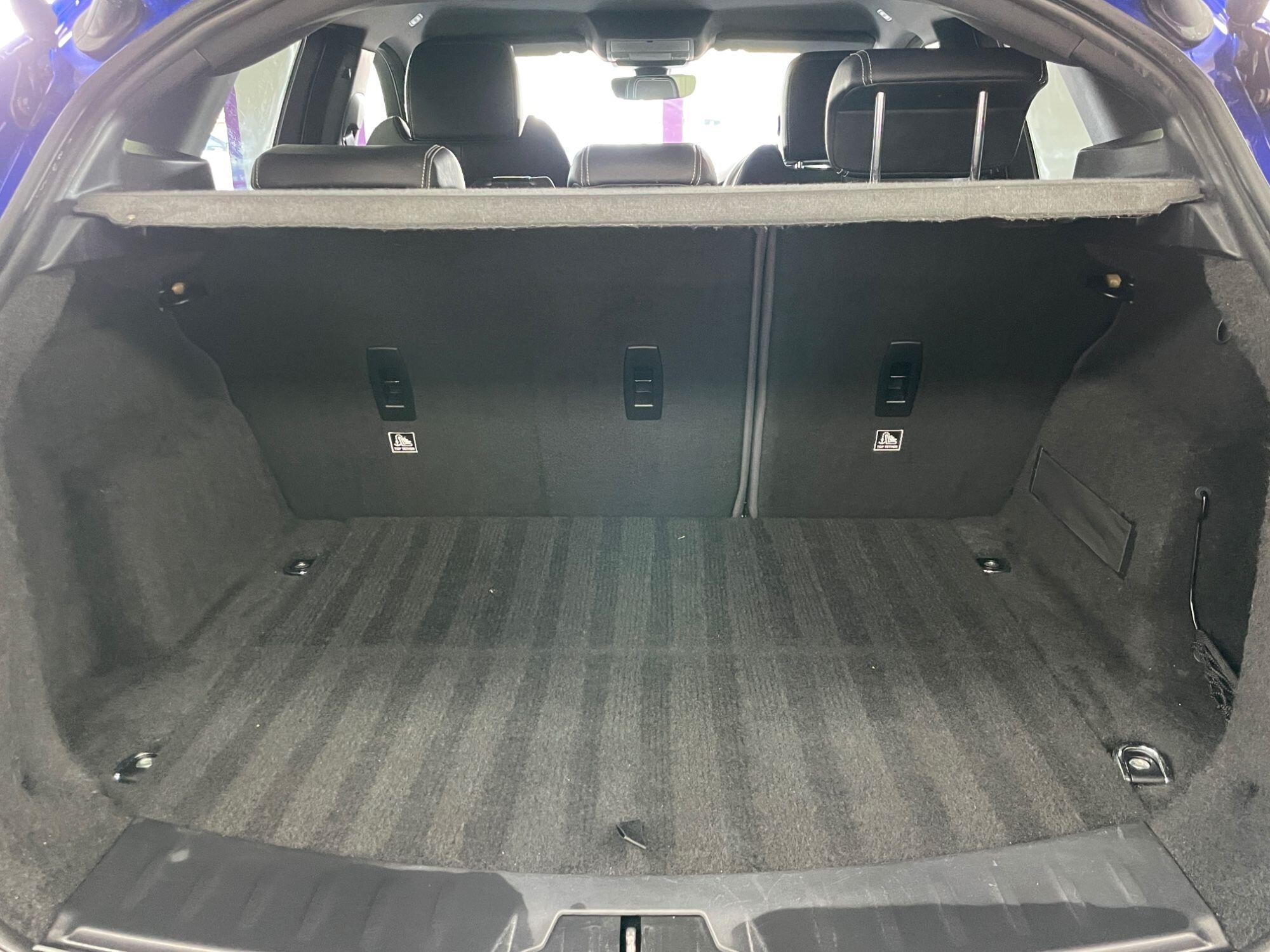 Jaguar E-Pace - Image 18