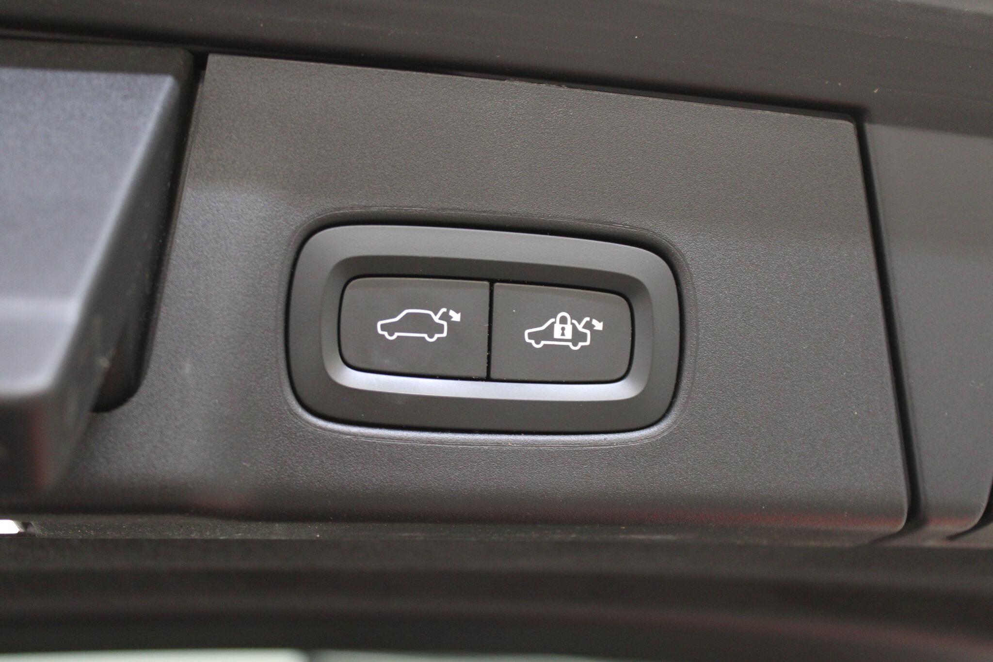 Volvo V90 - Image 17