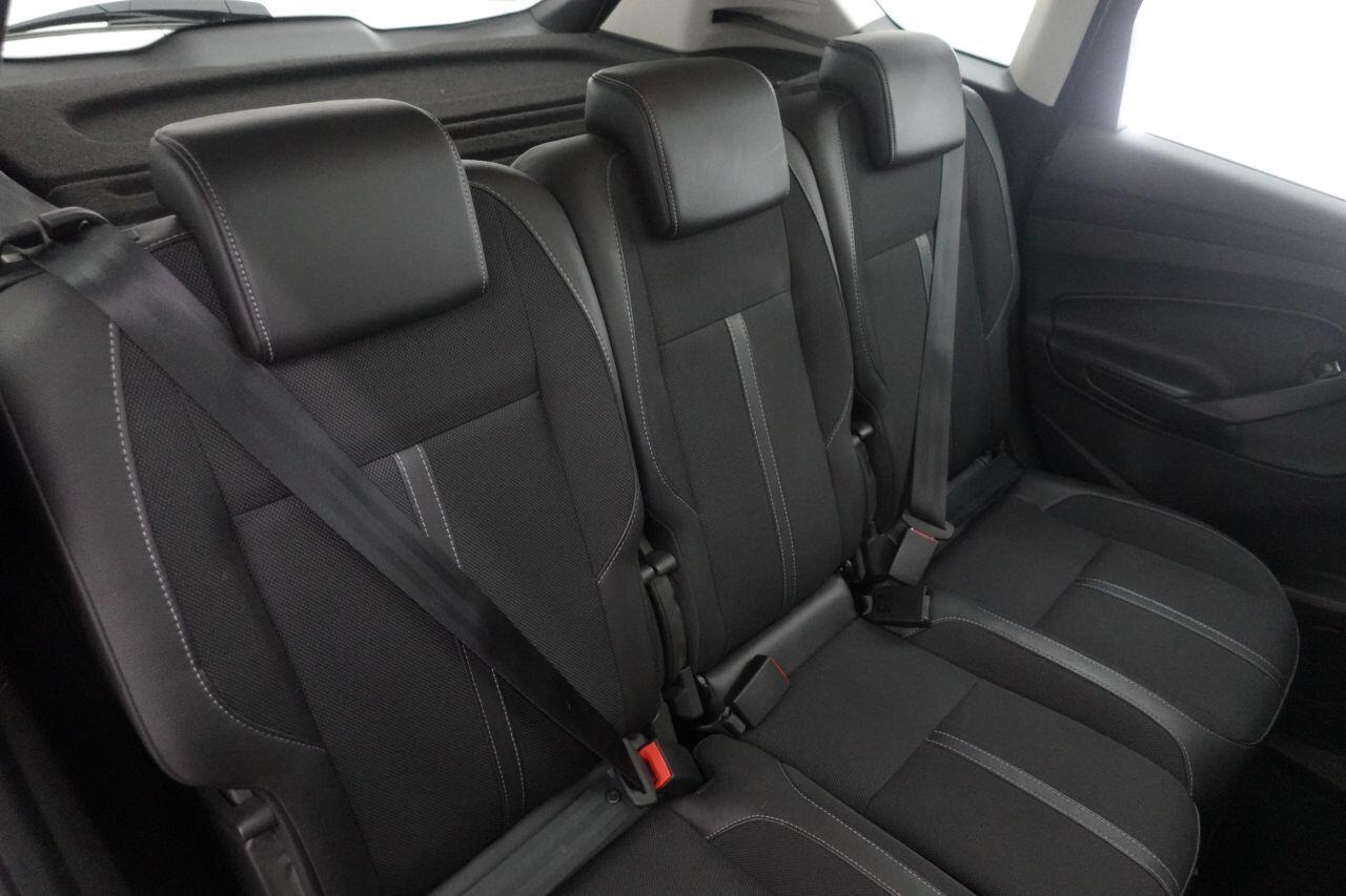 Ford C-MAX - Image 17