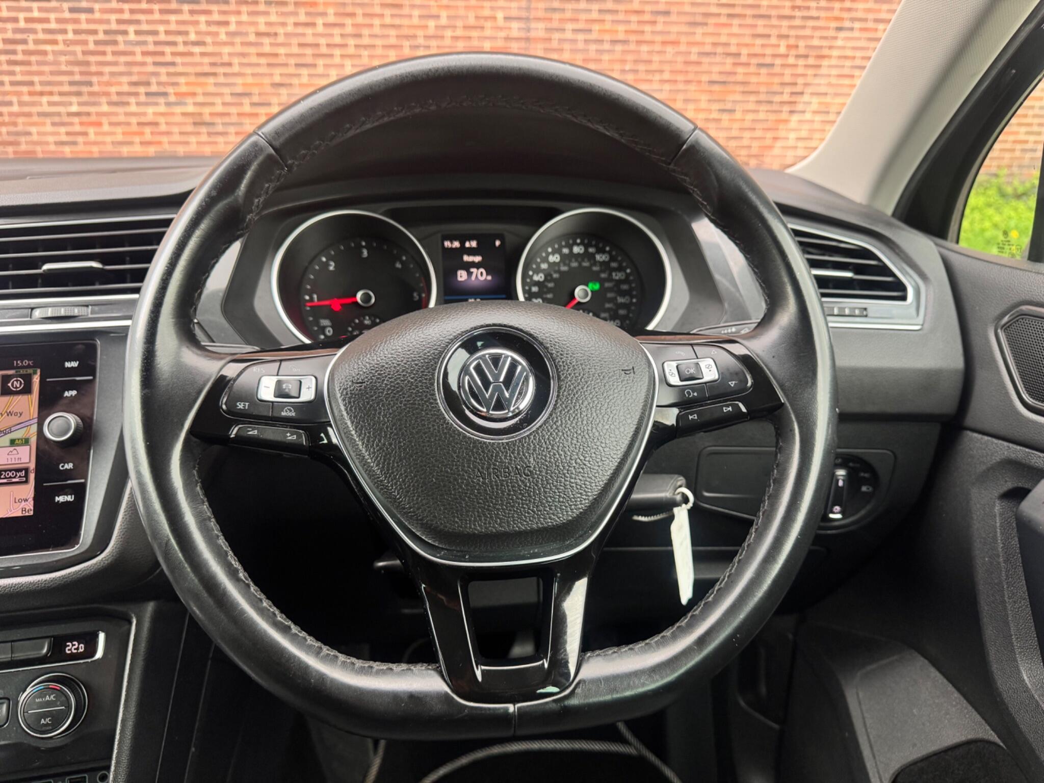 Volkswagen Tiguan - Image 50