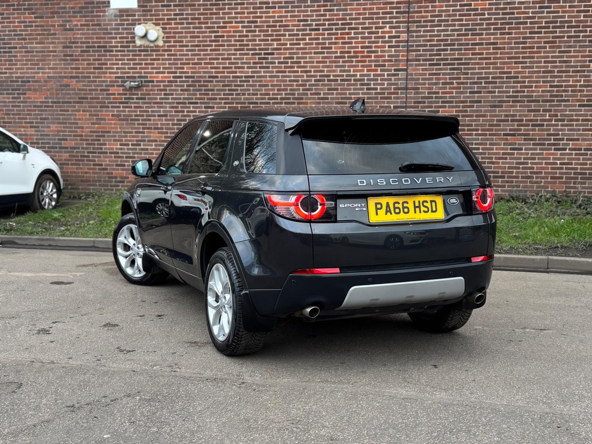 Land Rover DISCOVERY SPORT - Image 48