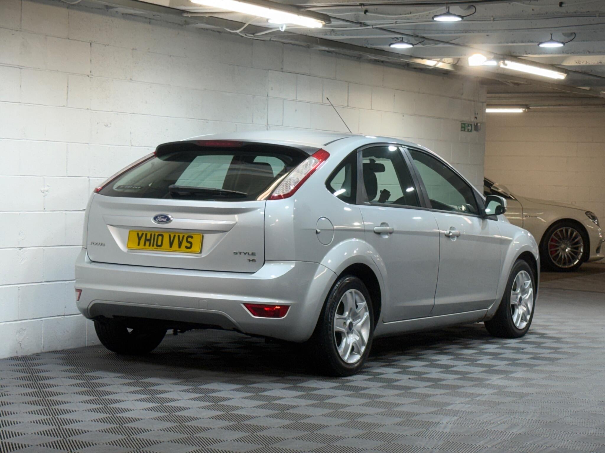 Ford Focus - Image 4