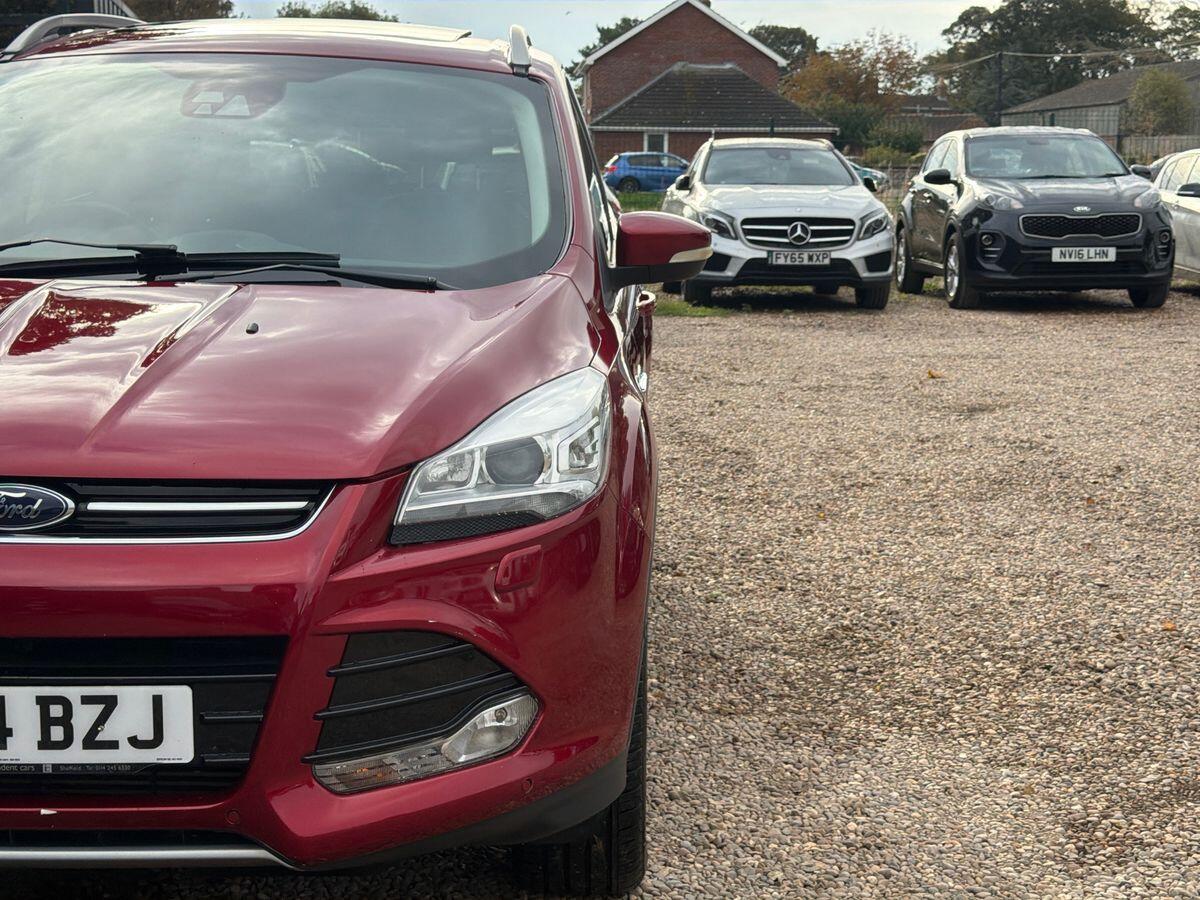 Ford Kuga - Image 2