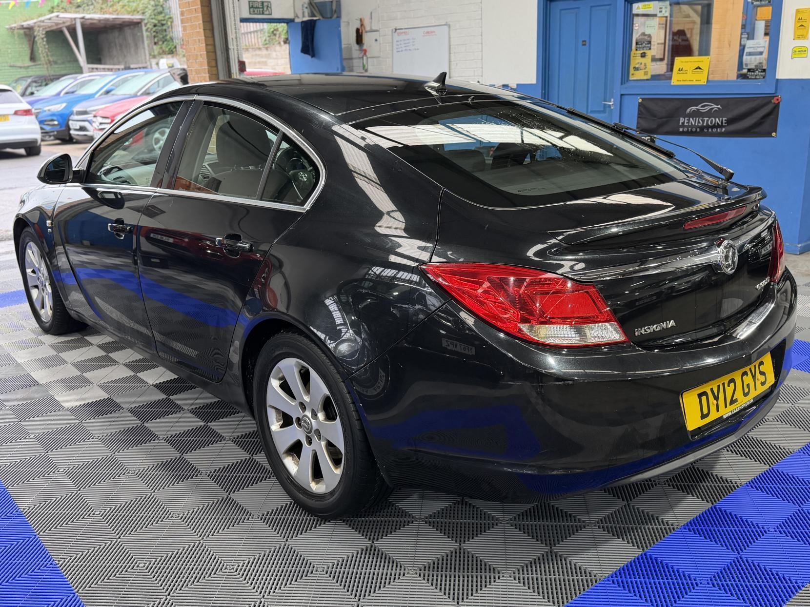 Vauxhall Insignia - Image 5