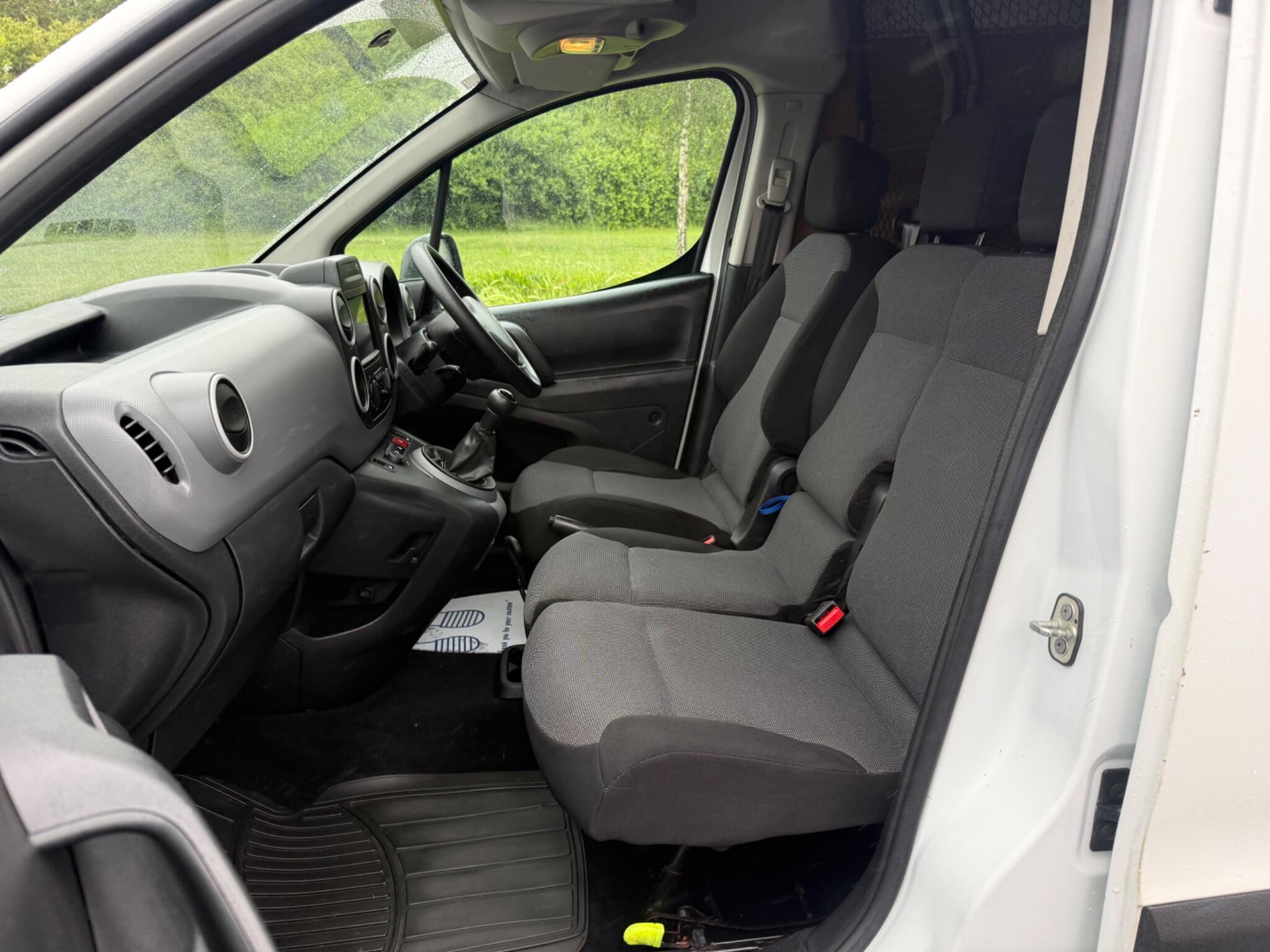 Peugeot Partner - Image 7