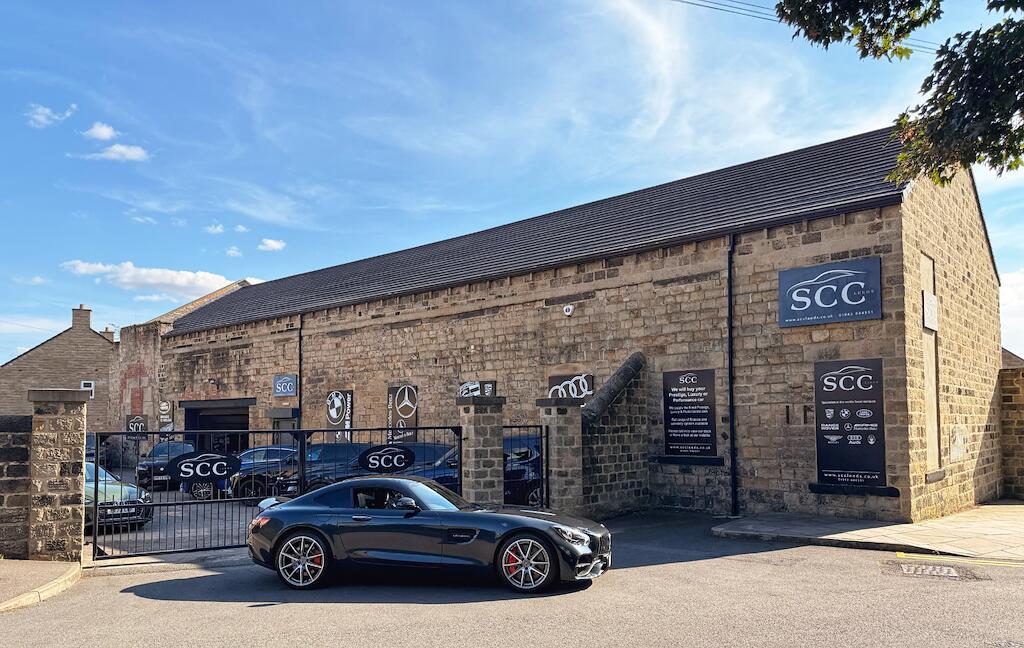 Mercedes AMG GT - Image 14