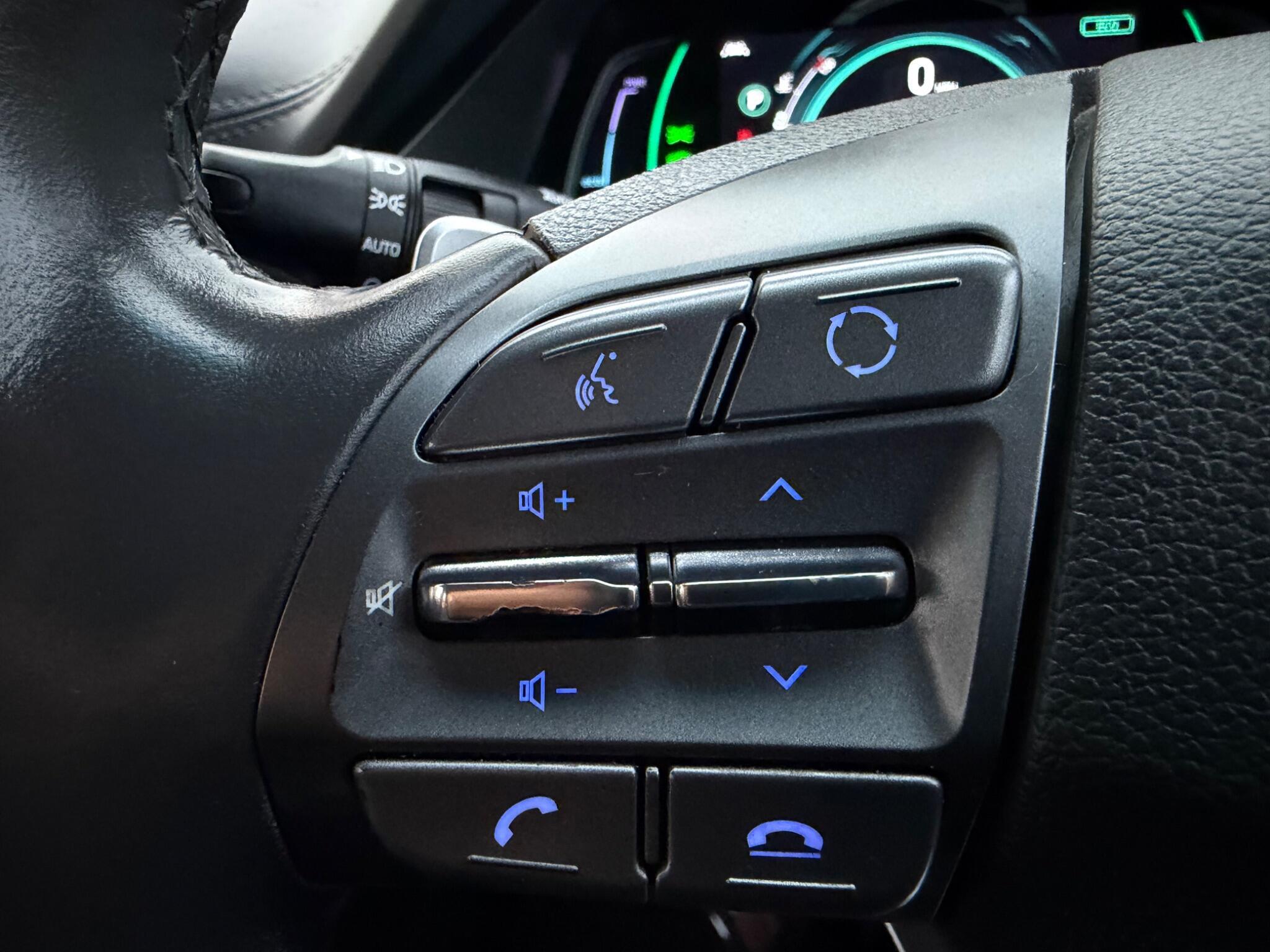 Hyundai Ioniq - Image 64