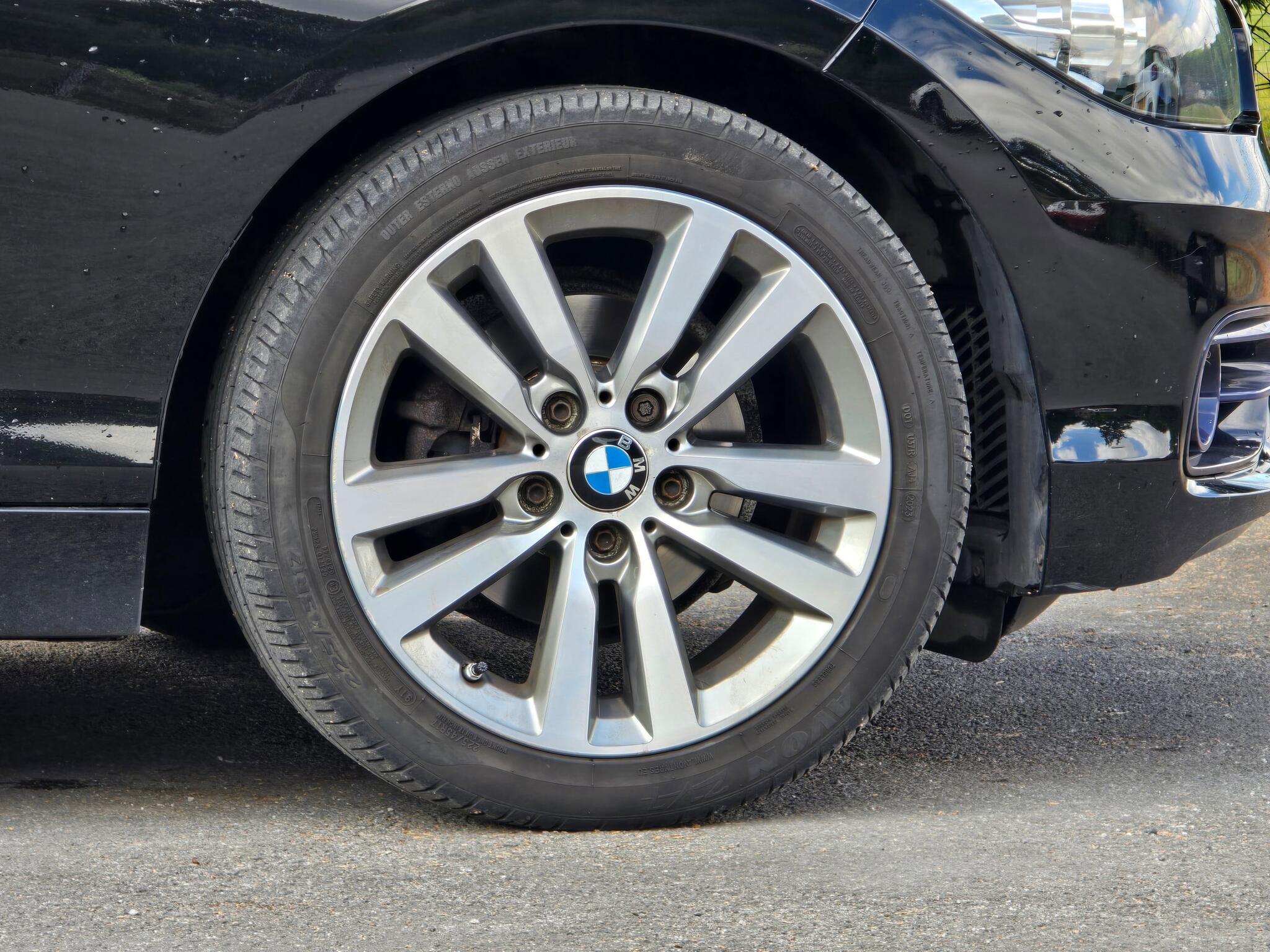 BMW 1 Series - Image 14