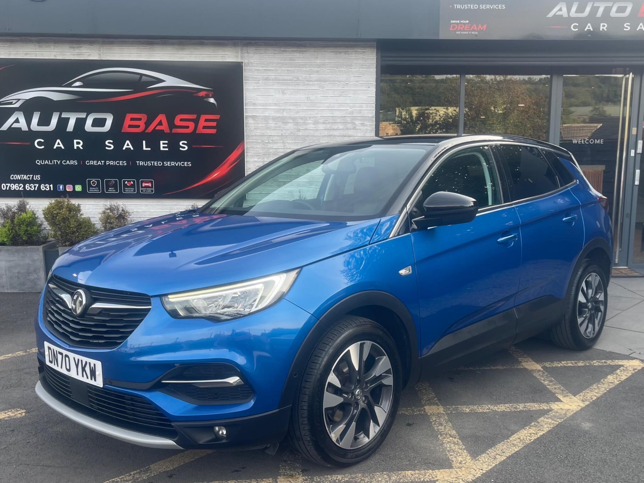 Vauxhall Grandland X - Image 3