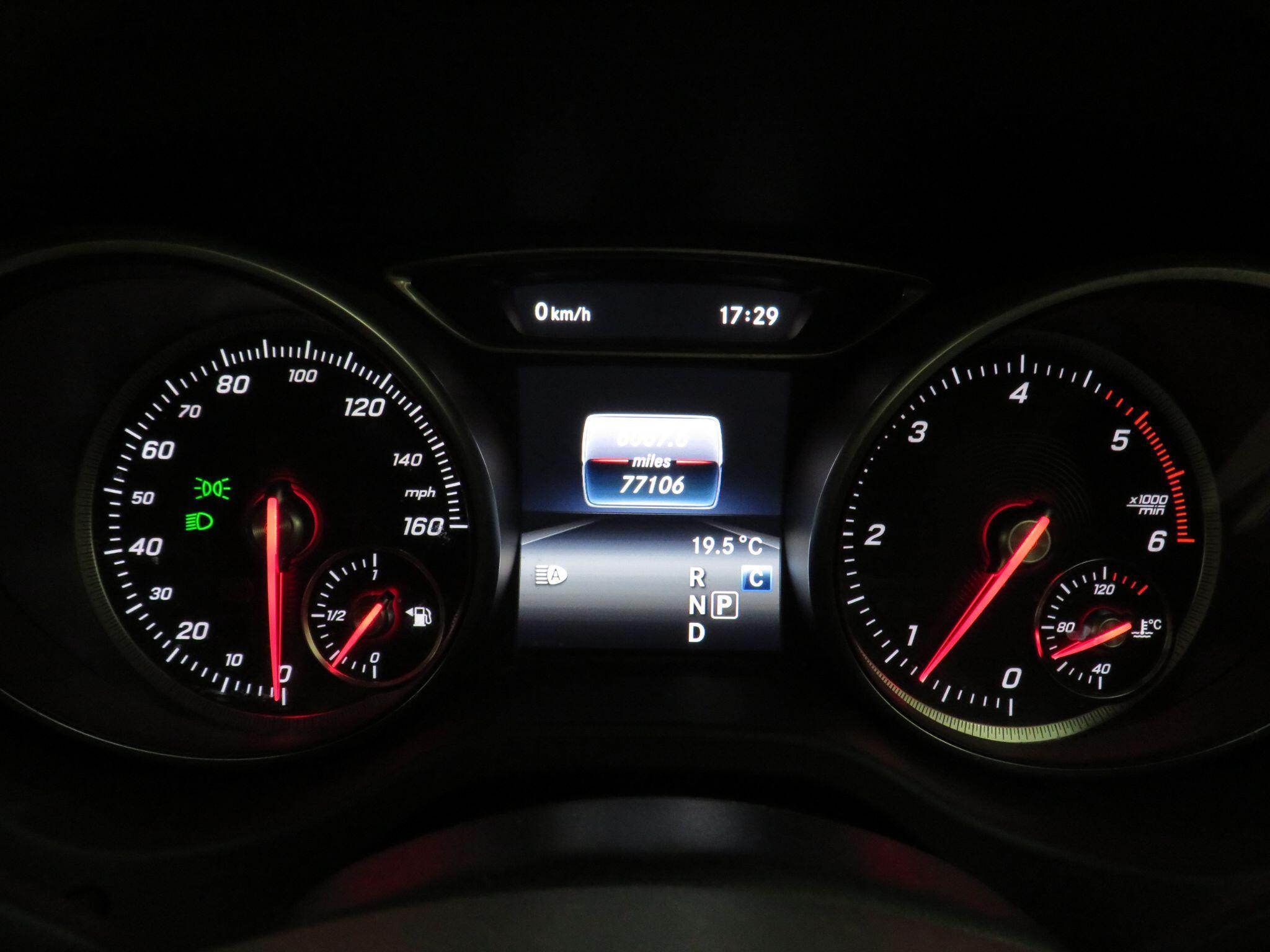 Mercedes CLA - Image 13