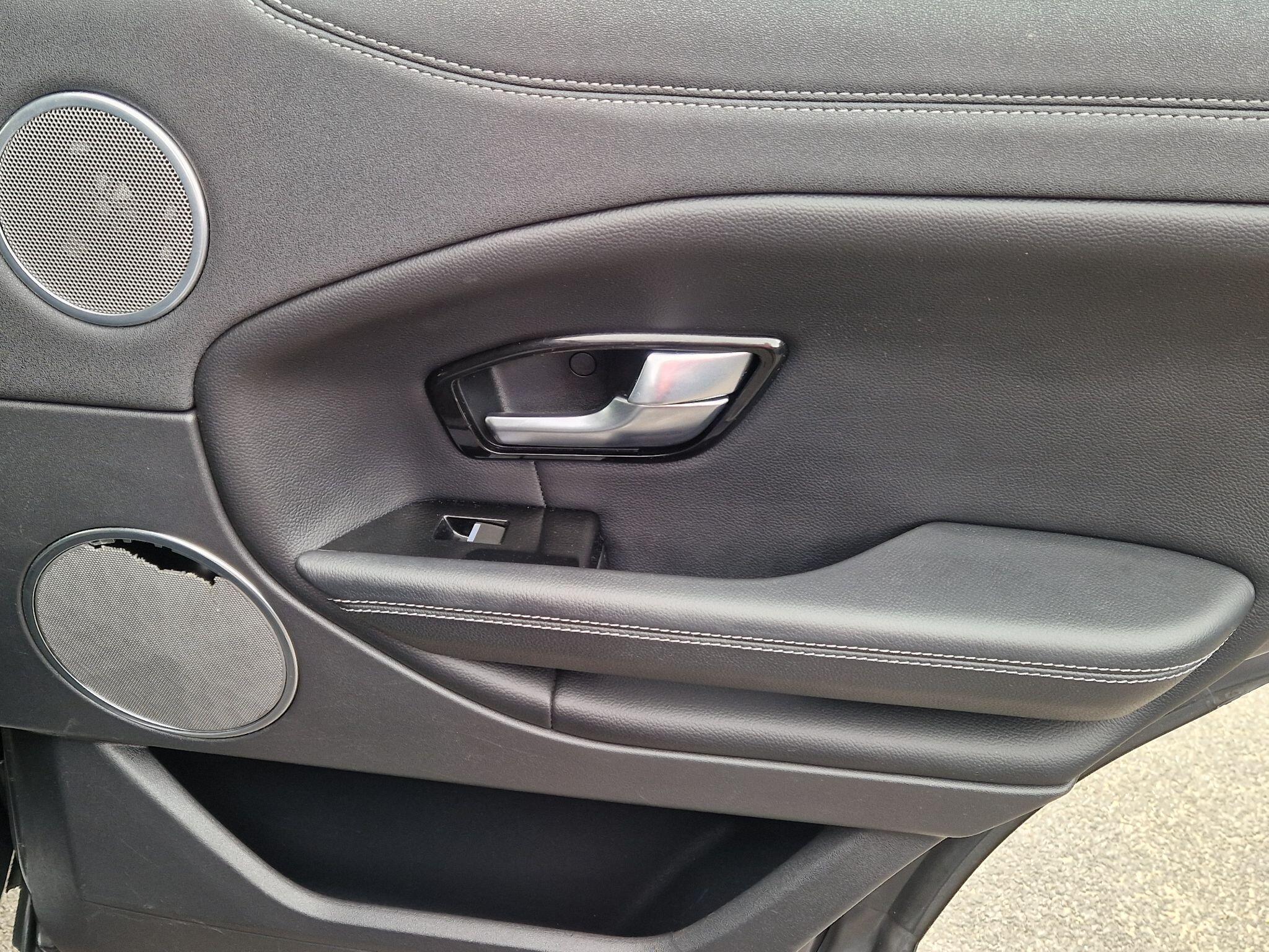 Land Rover Range Rover Evoque - Image 37