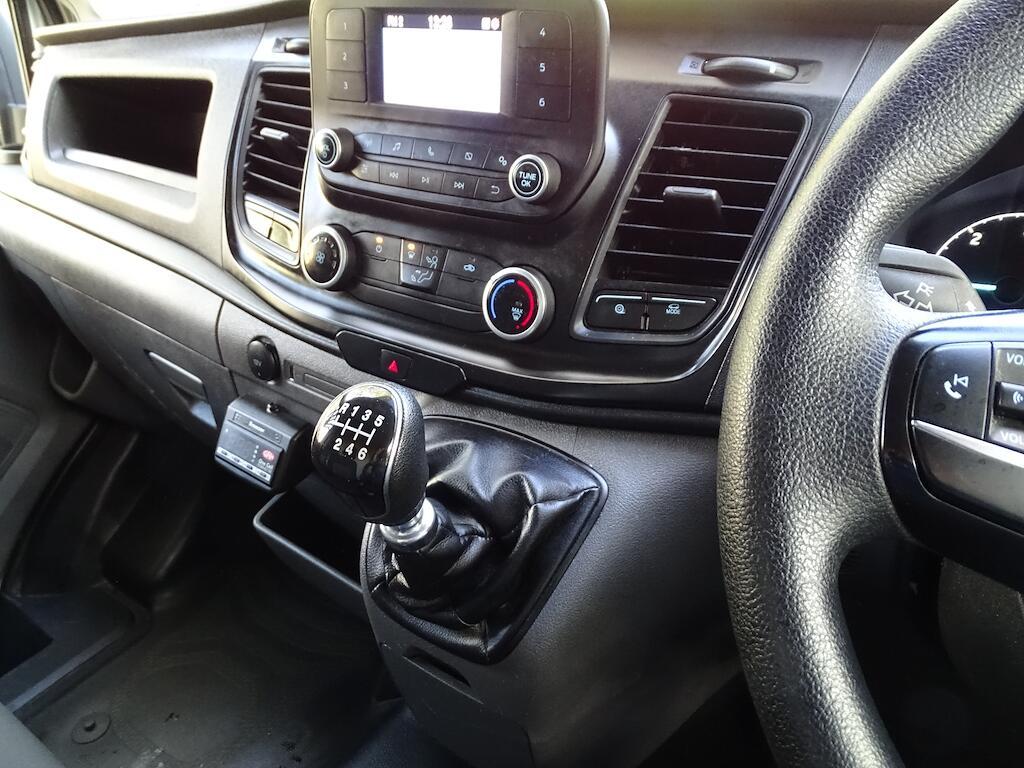 Ford Transit - Image 16